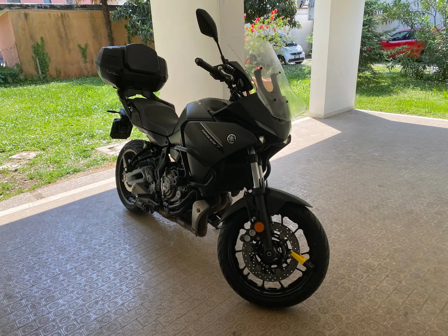 Yamaha Tracer 7 Szürke - 1