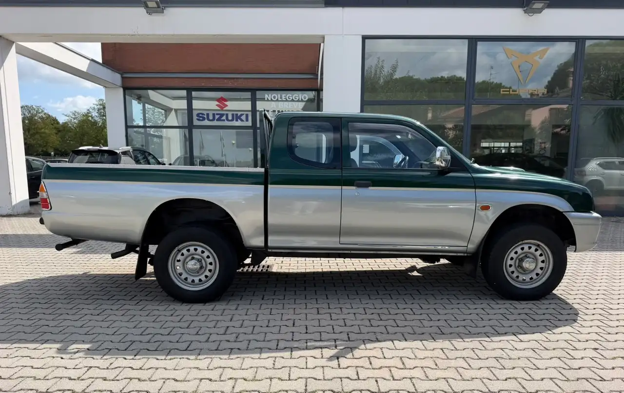 Mitsubishi L200 2.5 TDI 4WD CLUB CAB GL, foto 4
