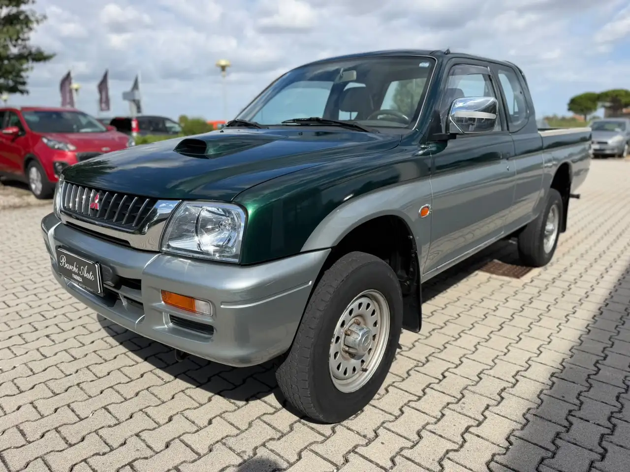 Mitsubishi L200 2.5 TDI 4WD CLUB CAB GL, foto 2