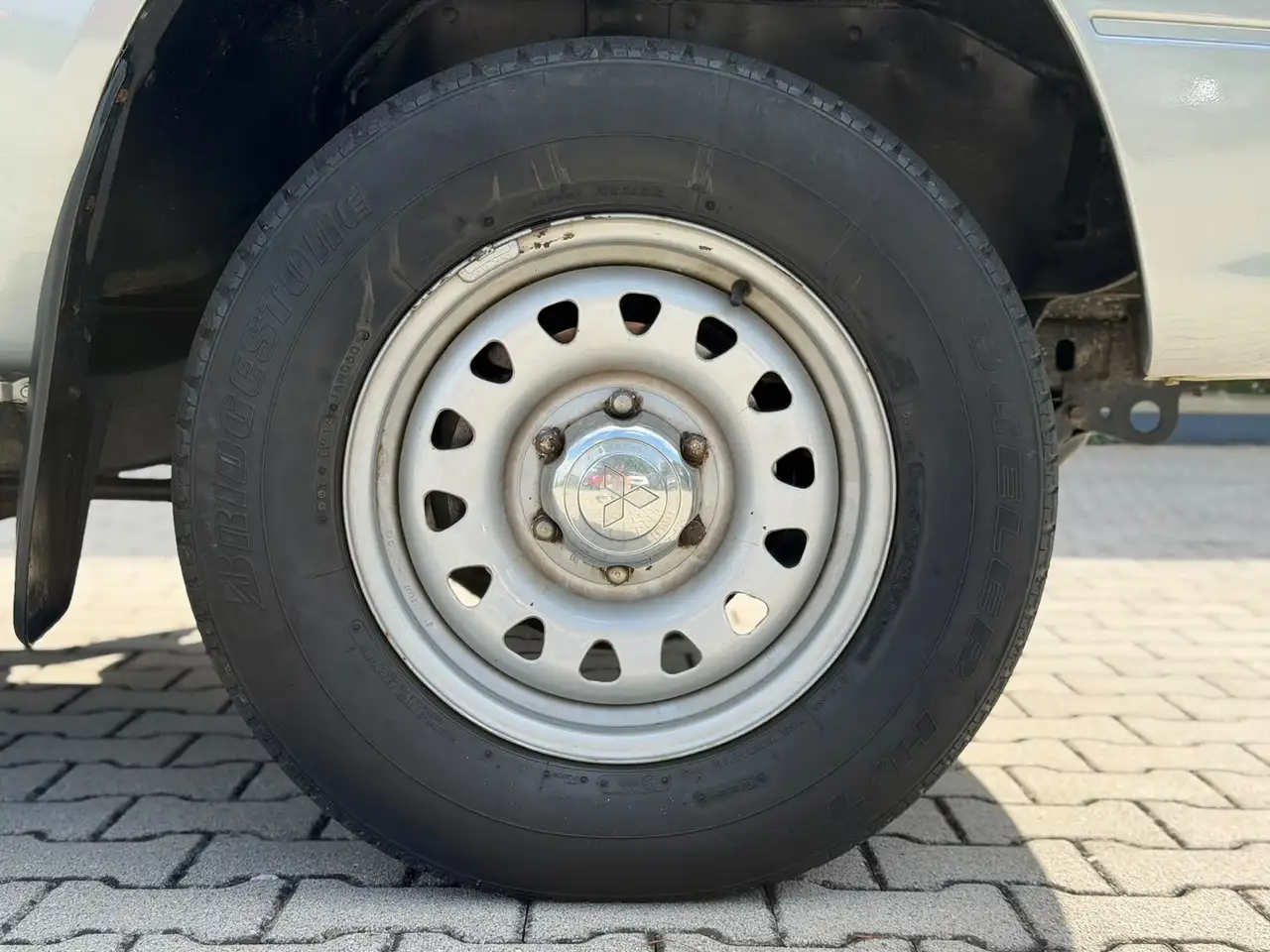 Mitsubishi L200 2.5 TDI 4WD CLUB CAB GL, foto 9