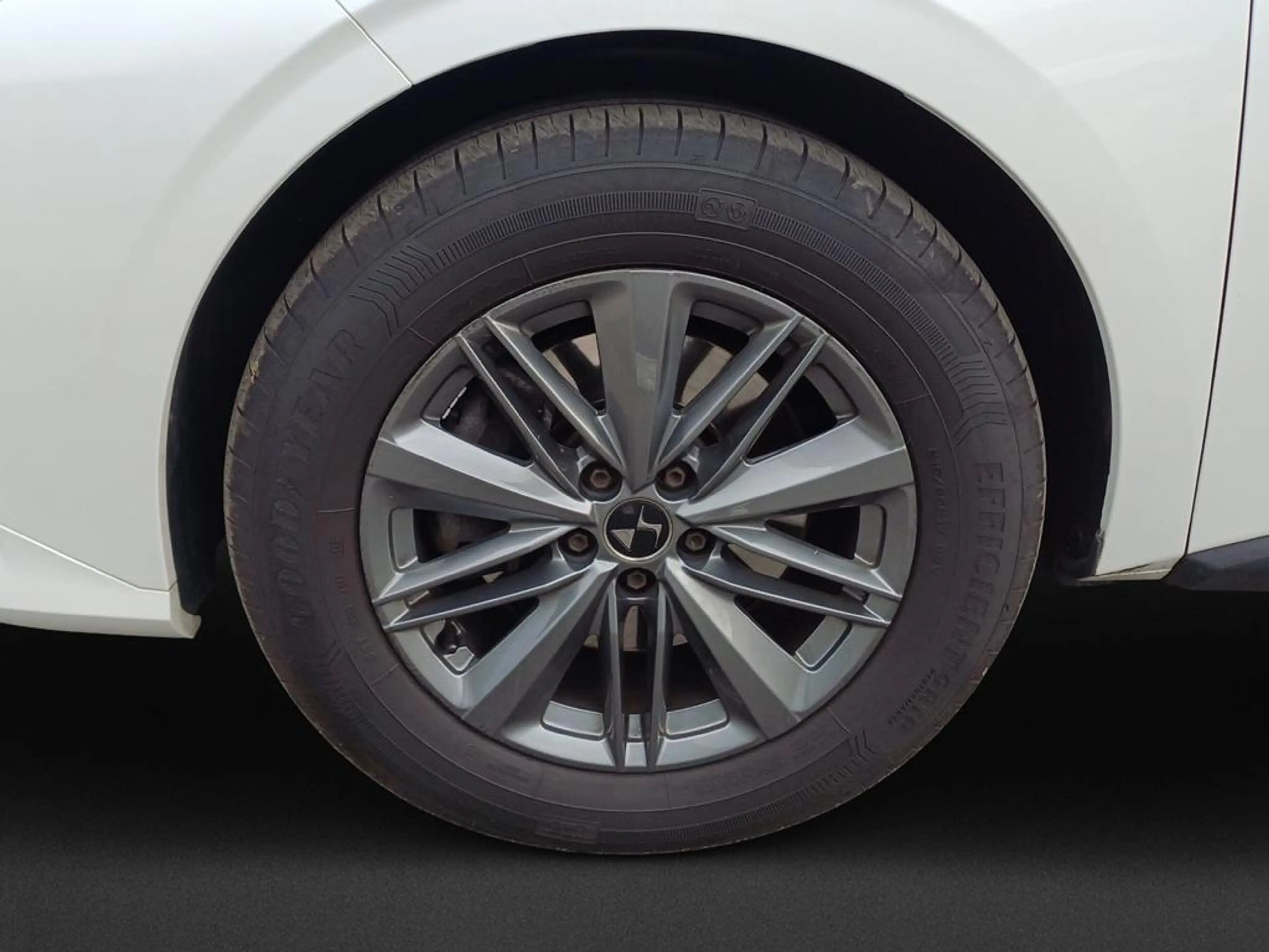 DS Automobiles DS 4 DS4 BASTILLE+ E-TENSE — photo 8