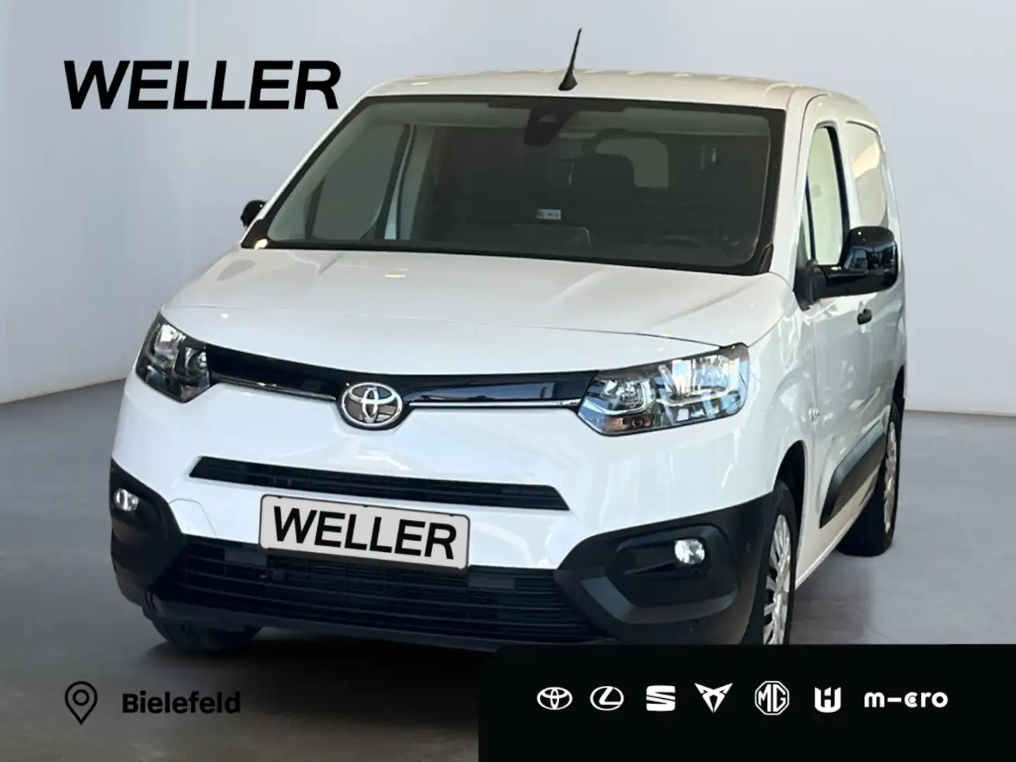 Toyota Proace City L1 1,5l D-4D Meister *CarPlay*PDC*TWA*Allwetterrei Weiß - 1