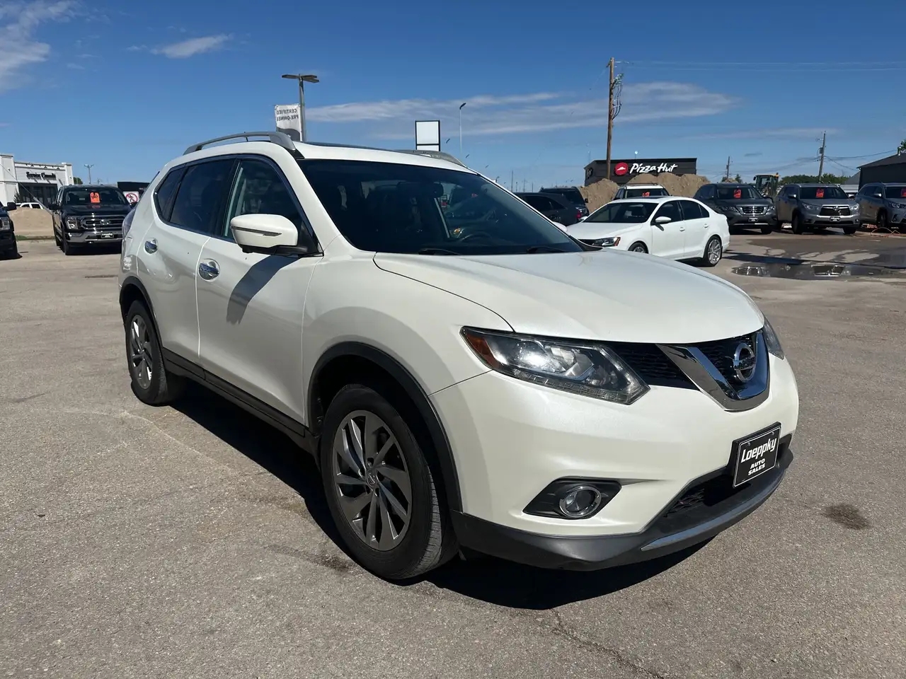 Nissan Rogue снимка Nissan Rogue