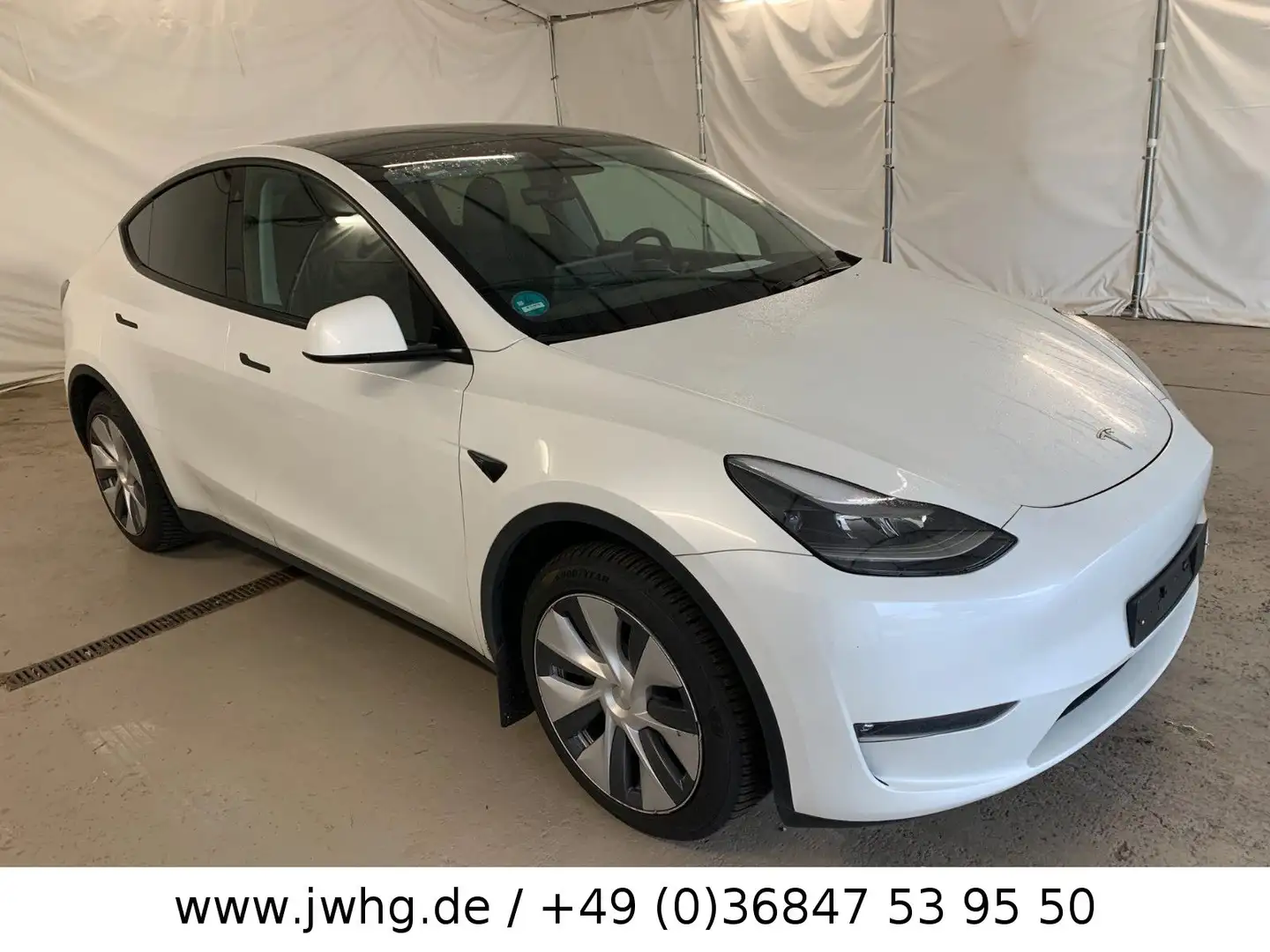 Tesla Model Y Long Range AWD 79 kWh Wärmep Autopilot-3 Weiß - 2