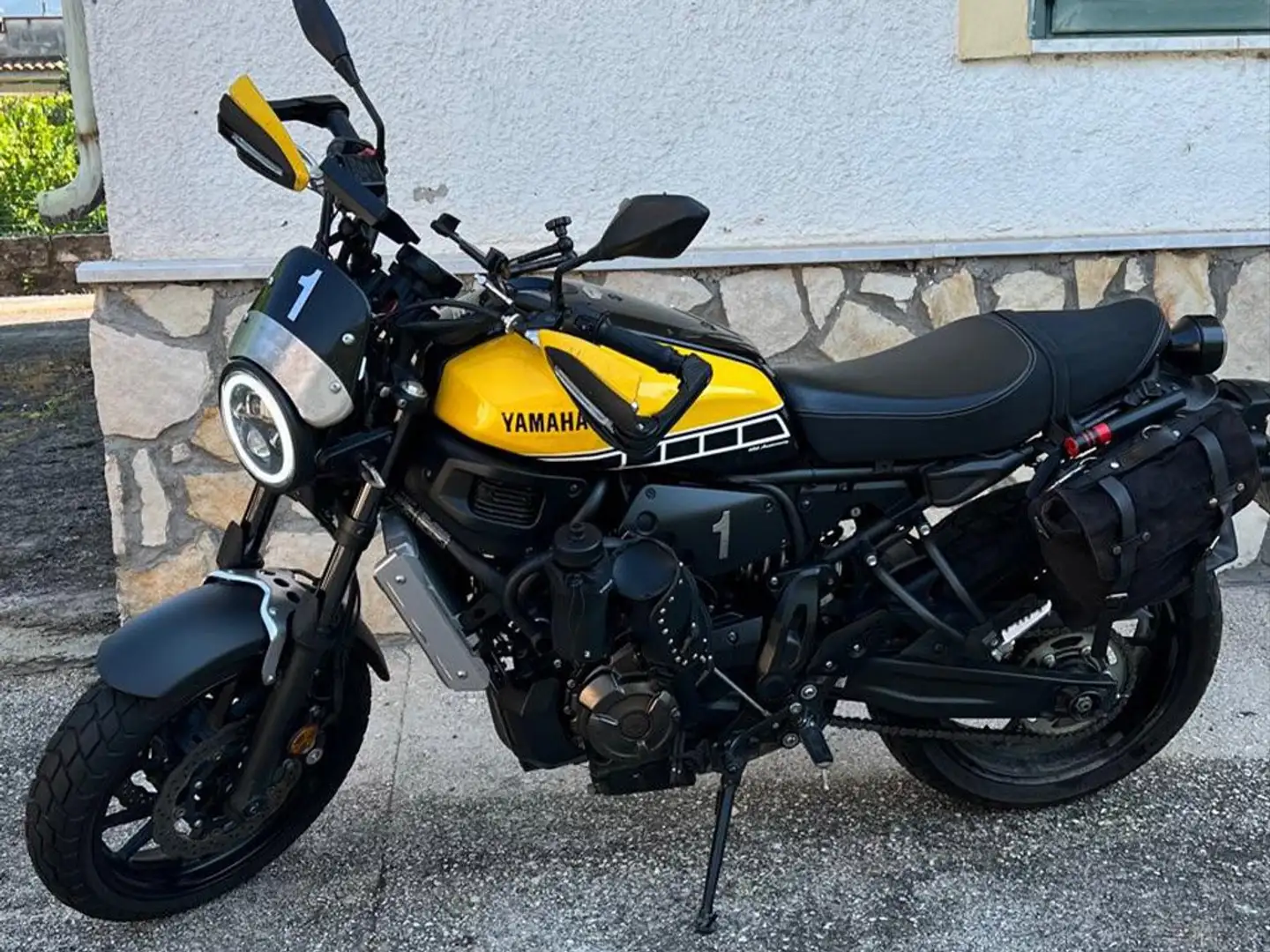 Yamaha XSR 700 60TH ANNIVERSARY - 2