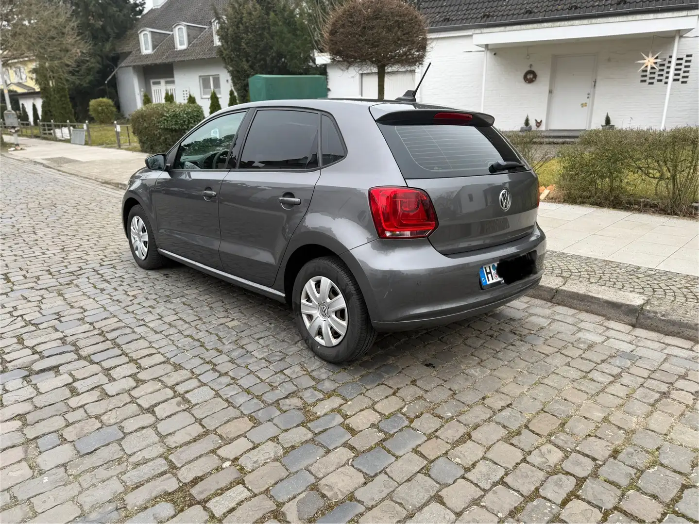 Volkswagen Polo 1.2 TDI Trendline Grau - 2