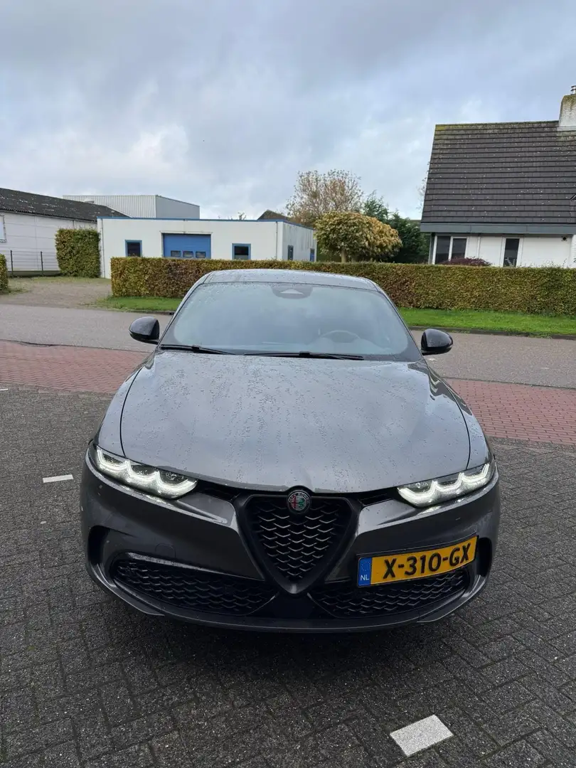 Alfa Romeo Tonale 1.5T Hybrid Edizione Speciale | Harman/Kardon | Le Grijs - 2
