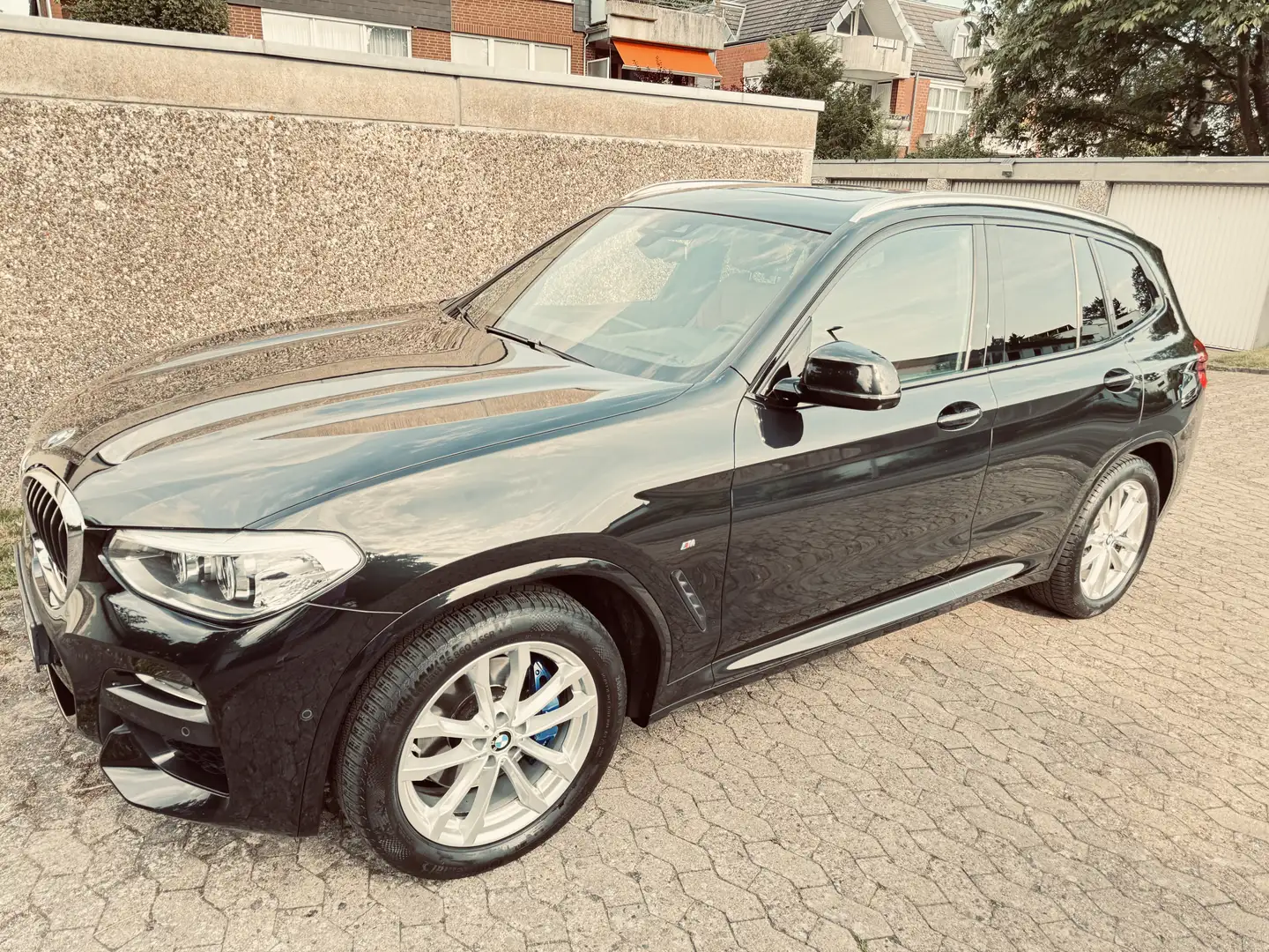 BMW X3 xDrive 30 i M Sport Schwarz - 2