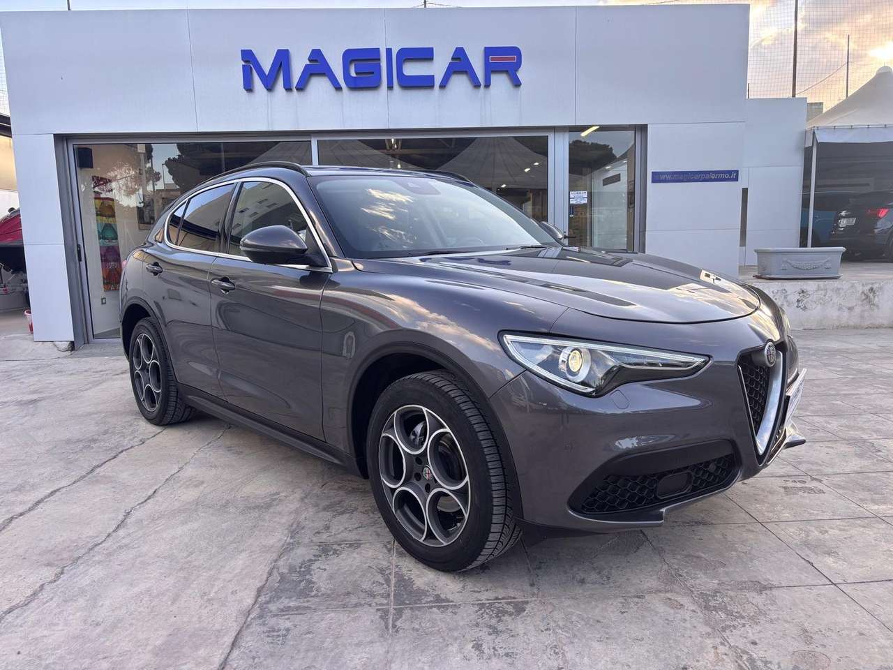 Alfa Romeo Stelvio Stelvio 2.2 t Super Q4 190cv auto my19