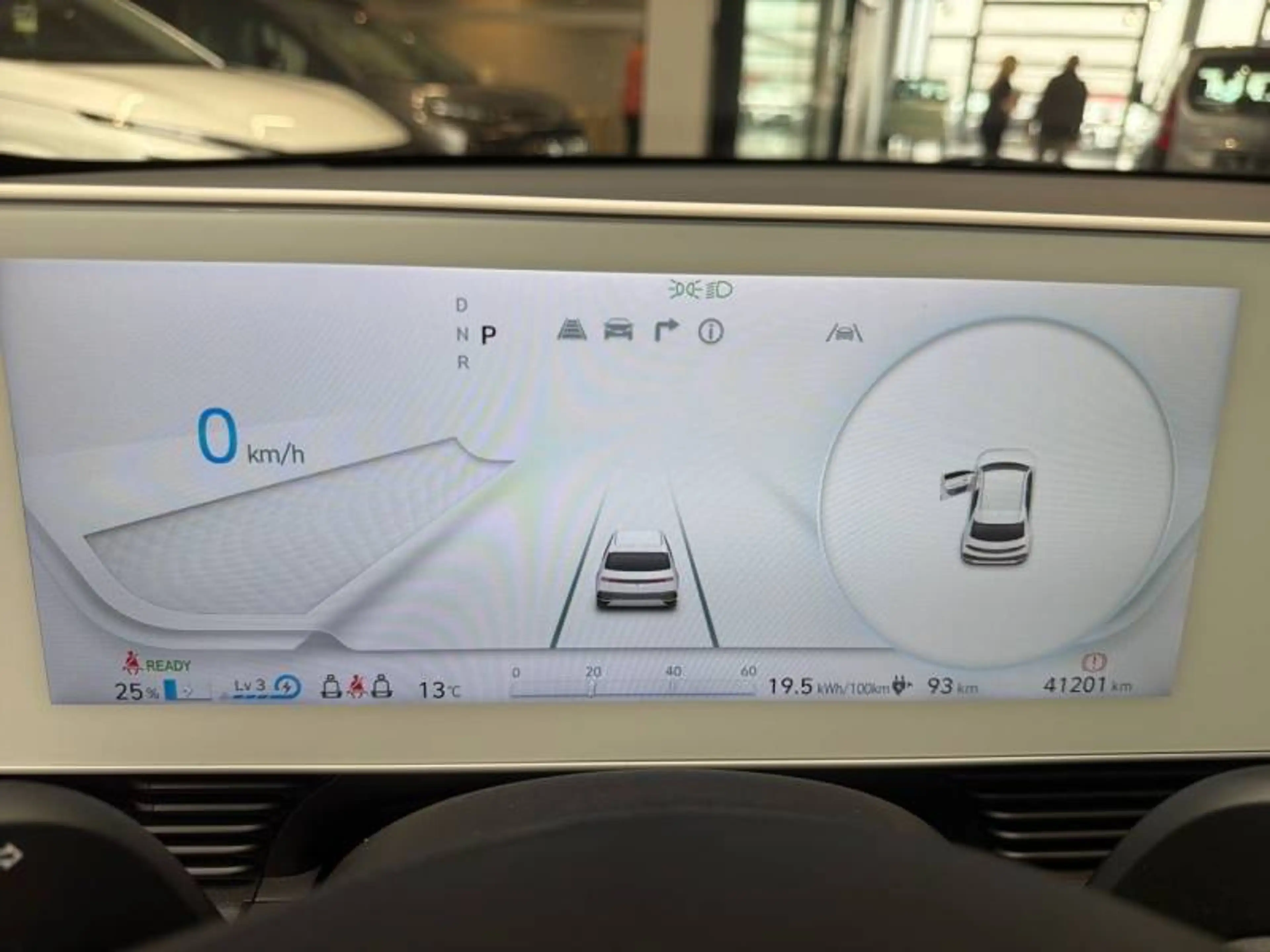 Hyundai IONIQ 5 1 77.4kWh Core — photo 13