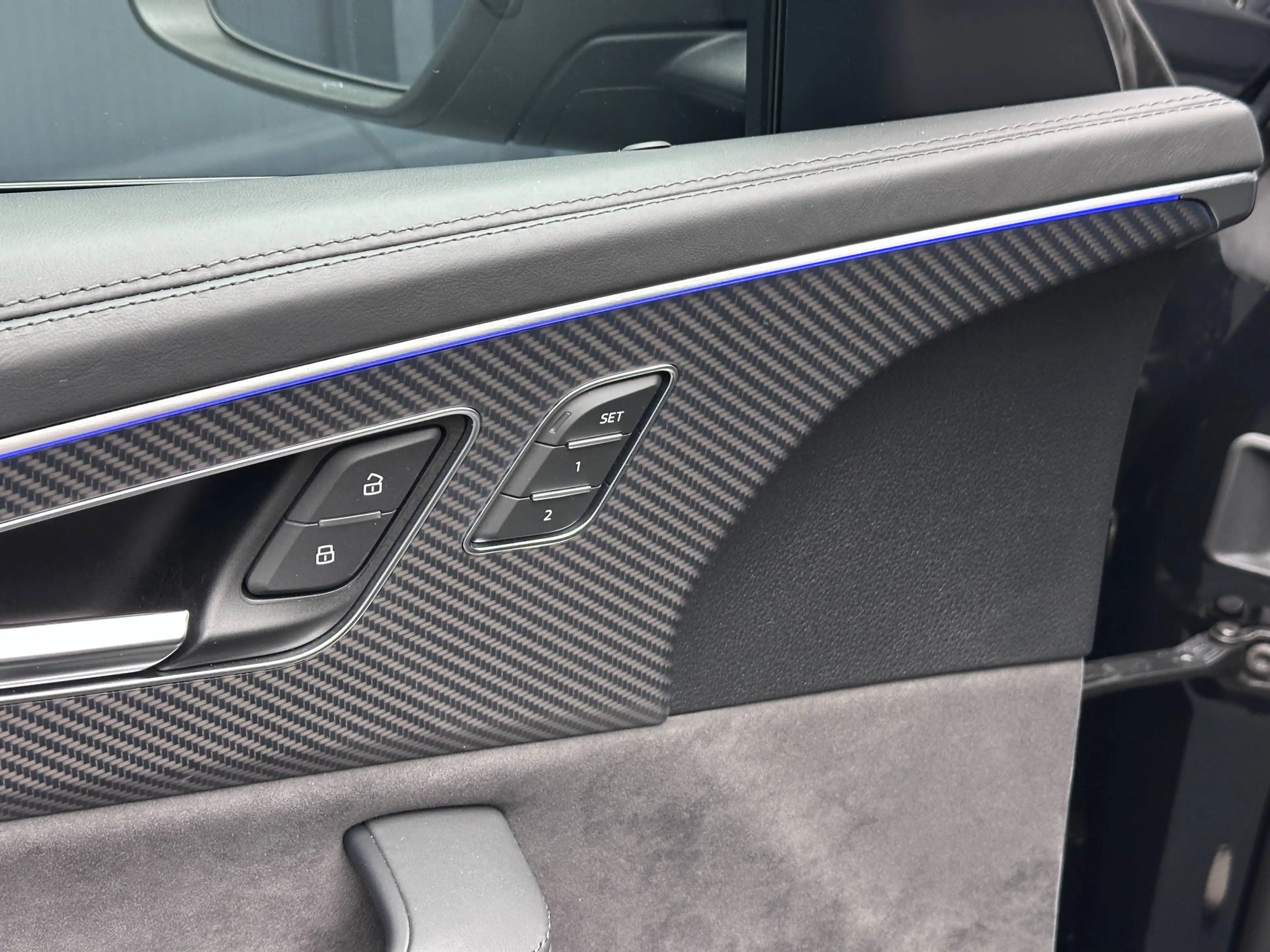 Audi RS Q8 4.0 TFSI quattro *KERAMIK*PANORAMA*RS-Abgas*B&O* — photo 15