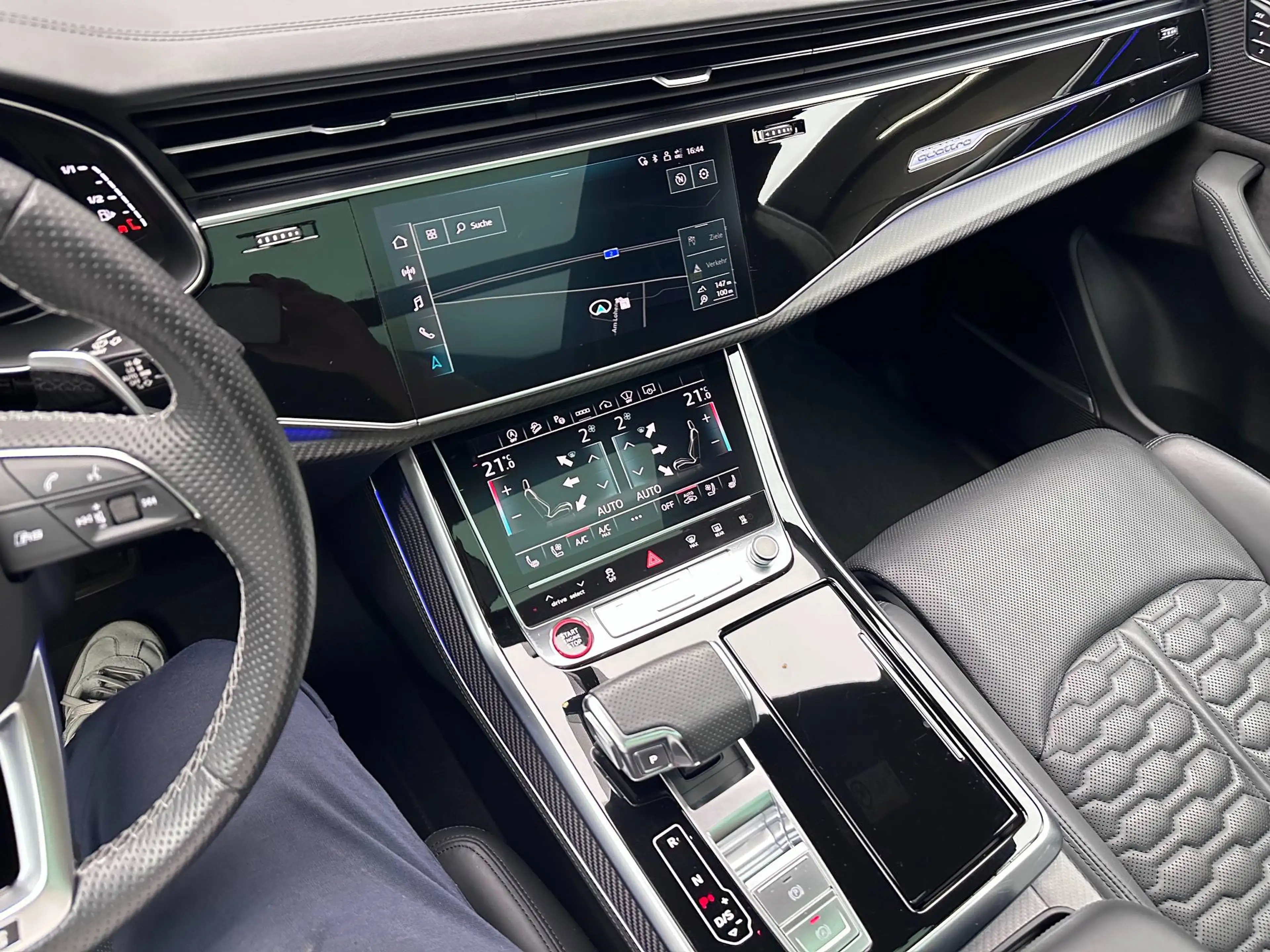 Audi RS Q8 4.0 TFSI quattro *KERAMIK*PANORAMA*RS-Abgas*B&O* — photo 23