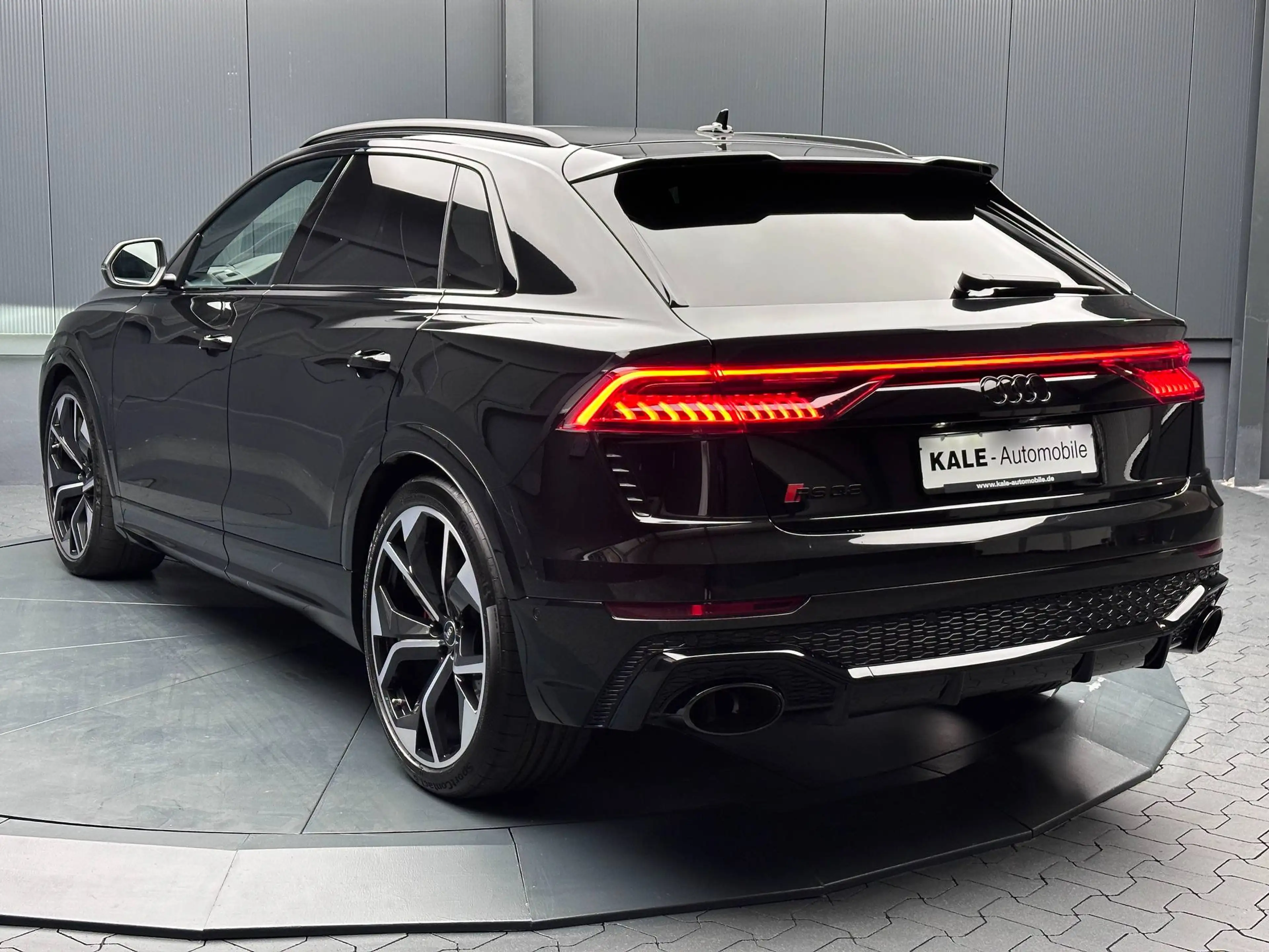 Audi RS Q8 4.0 TFSI quattro *KERAMIK*PANORAMA*RS-Abgas*B&O* — photo 3