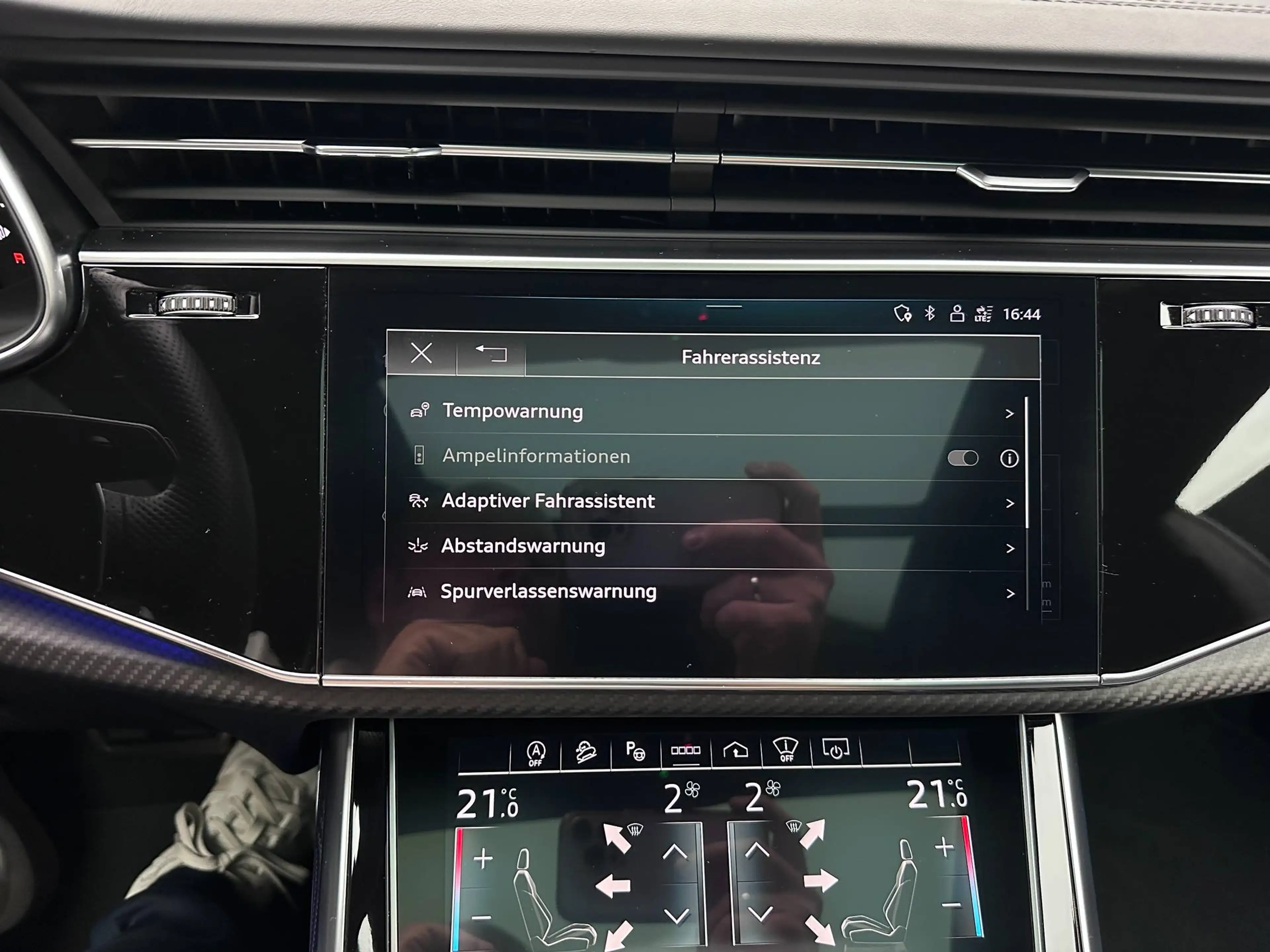 Audi RS Q8 4.0 TFSI quattro *KERAMIK*PANORAMA*RS-Abgas*B&O* — photo 26