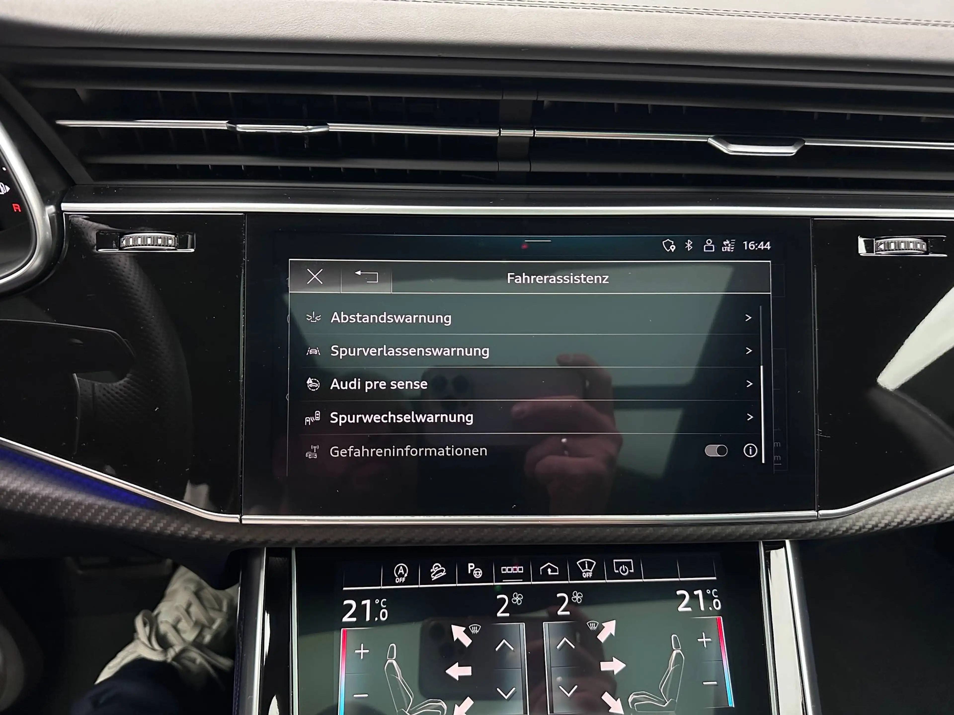 Audi RS Q8 4.0 TFSI quattro *KERAMIK*PANORAMA*RS-Abgas*B&O* — photo 27
