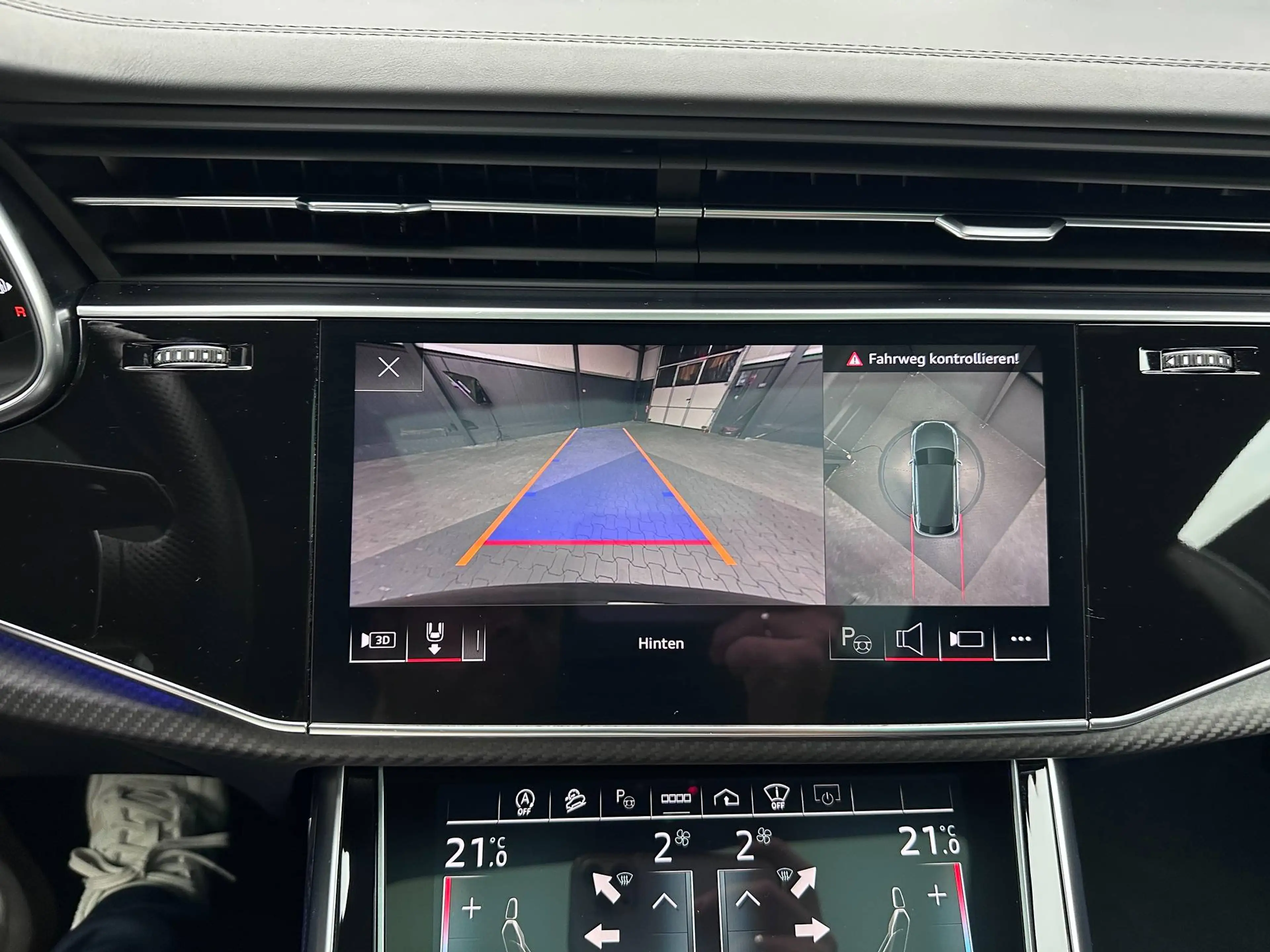 Audi RS Q8 4.0 TFSI quattro *KERAMIK*PANORAMA*RS-Abgas*B&O* — photo 25