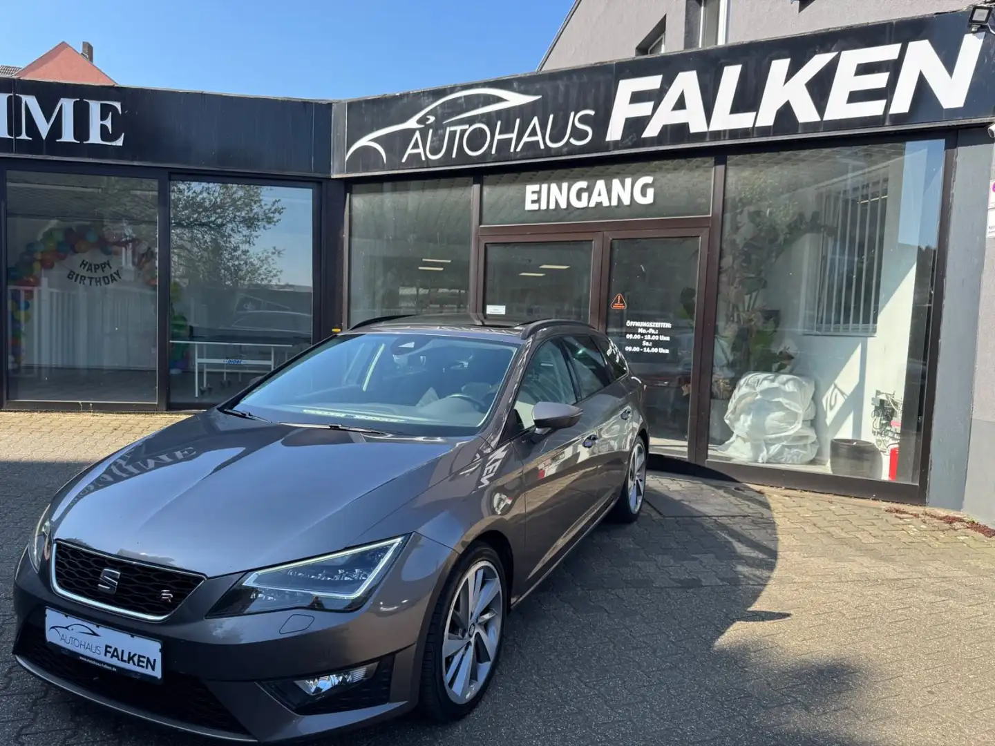 SEAT Leon ST FR 184PS DSG ACC&Lane Pano CarPlay 2H/SH Grau - 2
