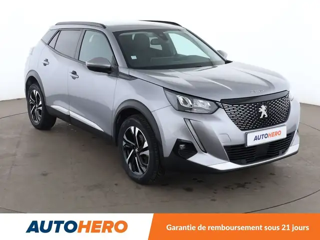 Peugeot 2008 view 8
