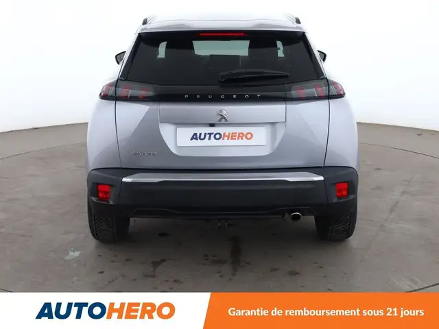 Peugeot 2008 view 5