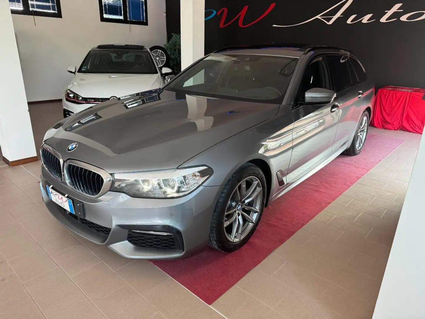 BMW 520 d Touring Msport Gris - 2