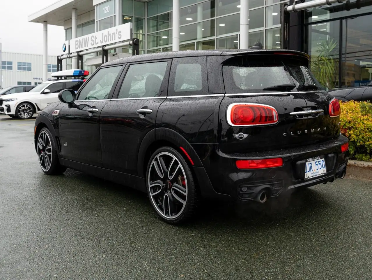 MINI Cooper Clubman снимка MINI Cooper Clubman