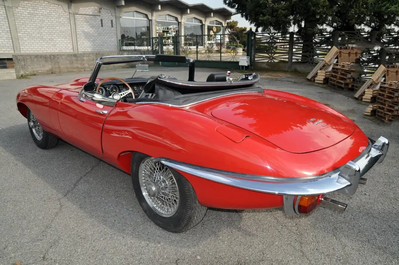 Jaguar E-Type 4.2 CABRIO II SERIE, foto 6