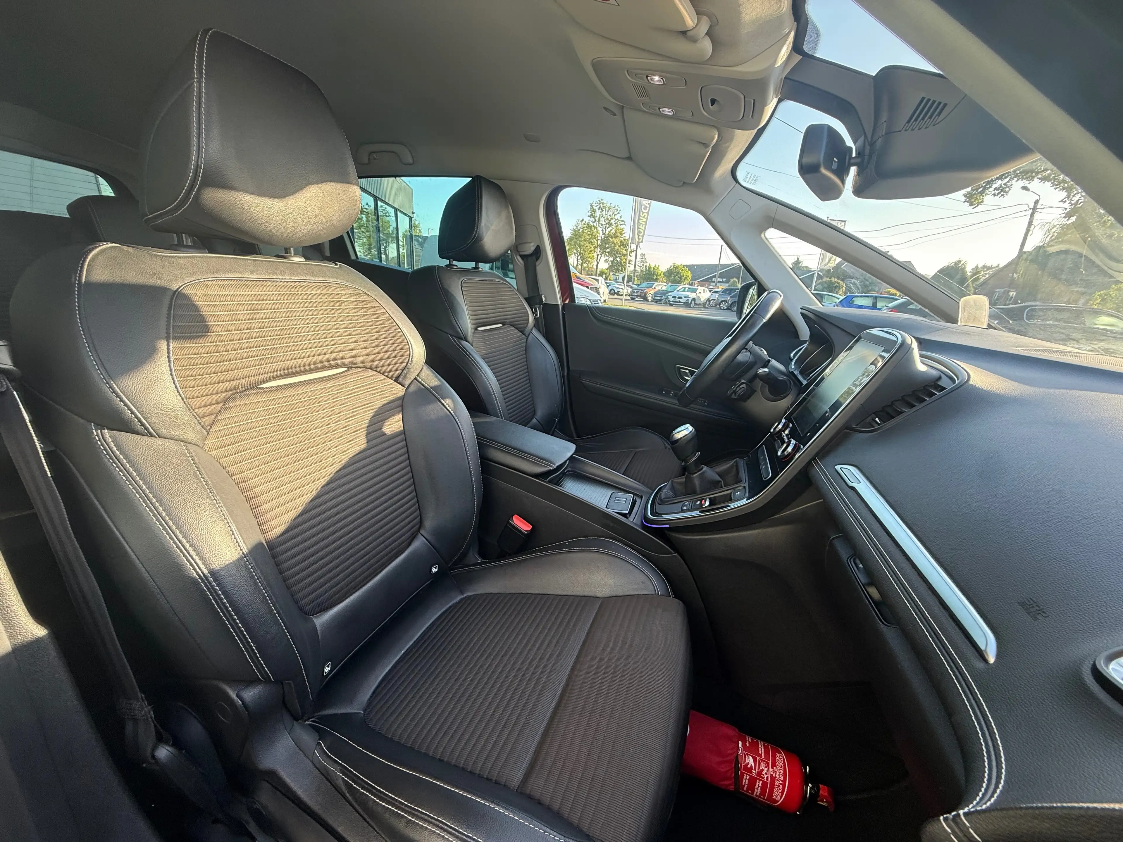 Renault Grand Scenic Grand Scénic 1.7dCi CRUISE,GPS,RADARS,CAMÉRA,CLIM,FULL LED… — photo 7