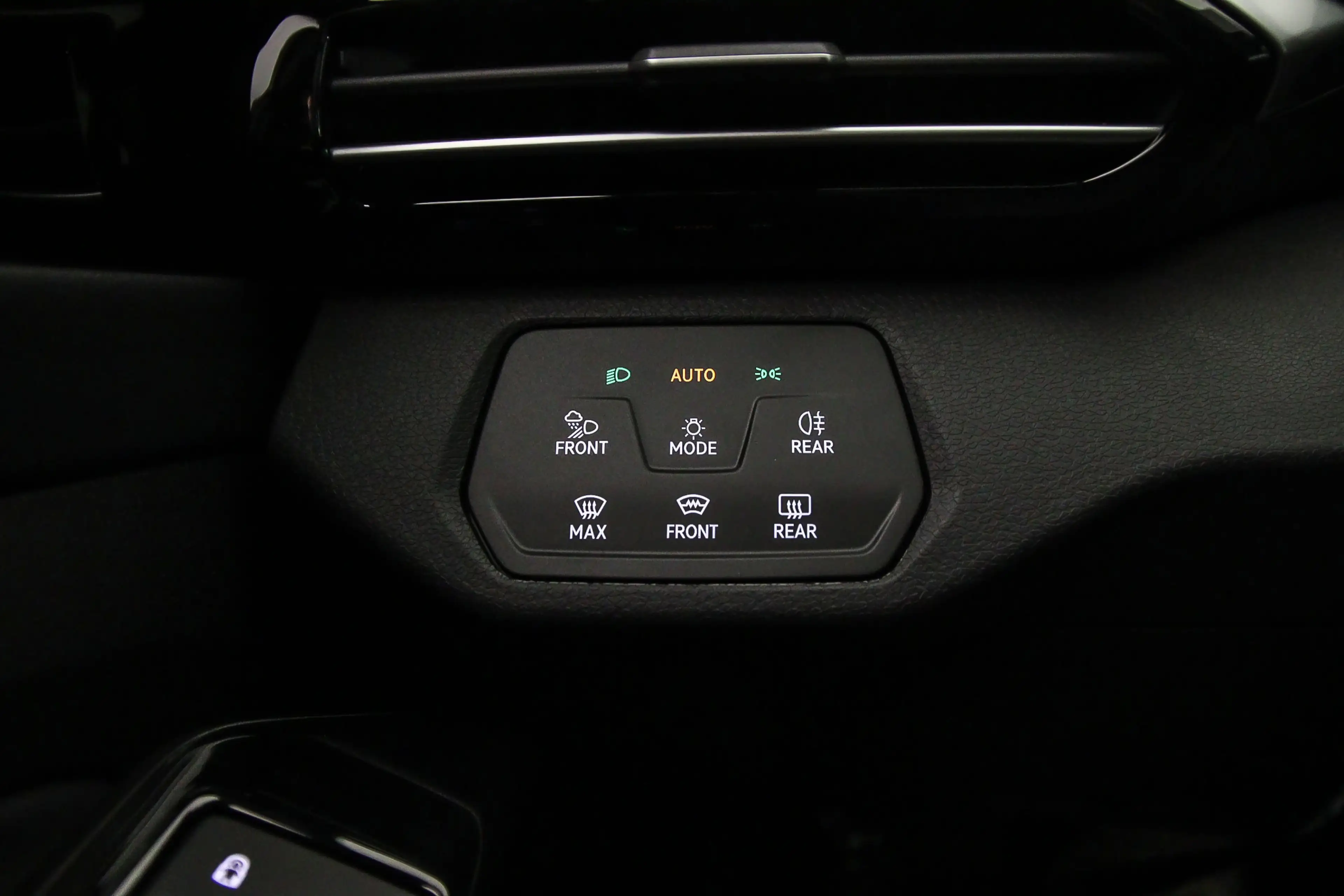 Volkswagen ID.4 Elektromotor 77 kWh 286pk Pro Limited Edition Plus — photo 11