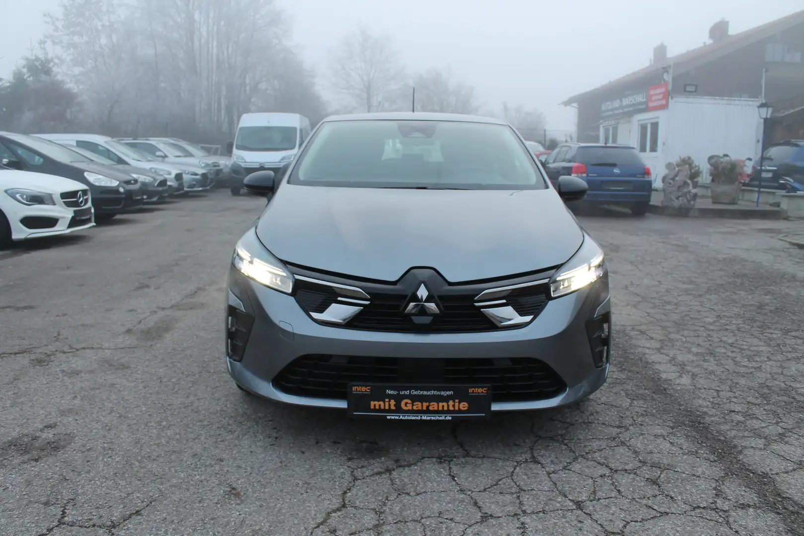 Mitsubishi Colt 1.0 LED KLIMA I.HAND GARANTIE 5 JAHRE Grau - 2