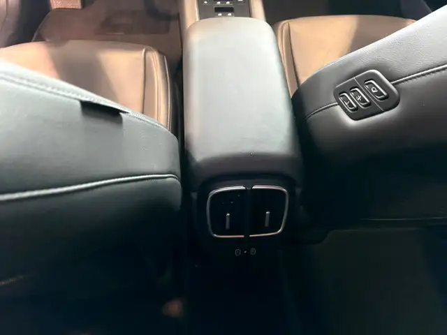 Hyundai Ioniq 6 view 13