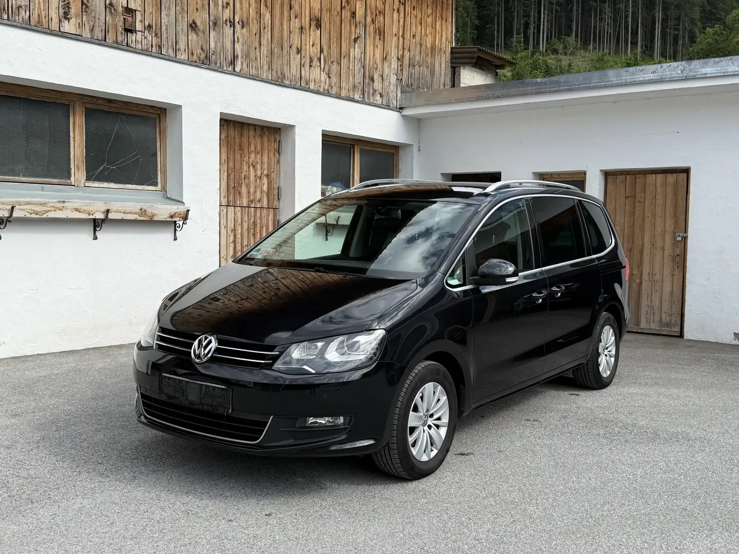 Volkswagen Sharan Comfortline BMT 2,0 TDI DPF - 7 Sitzer Schwarz - 1