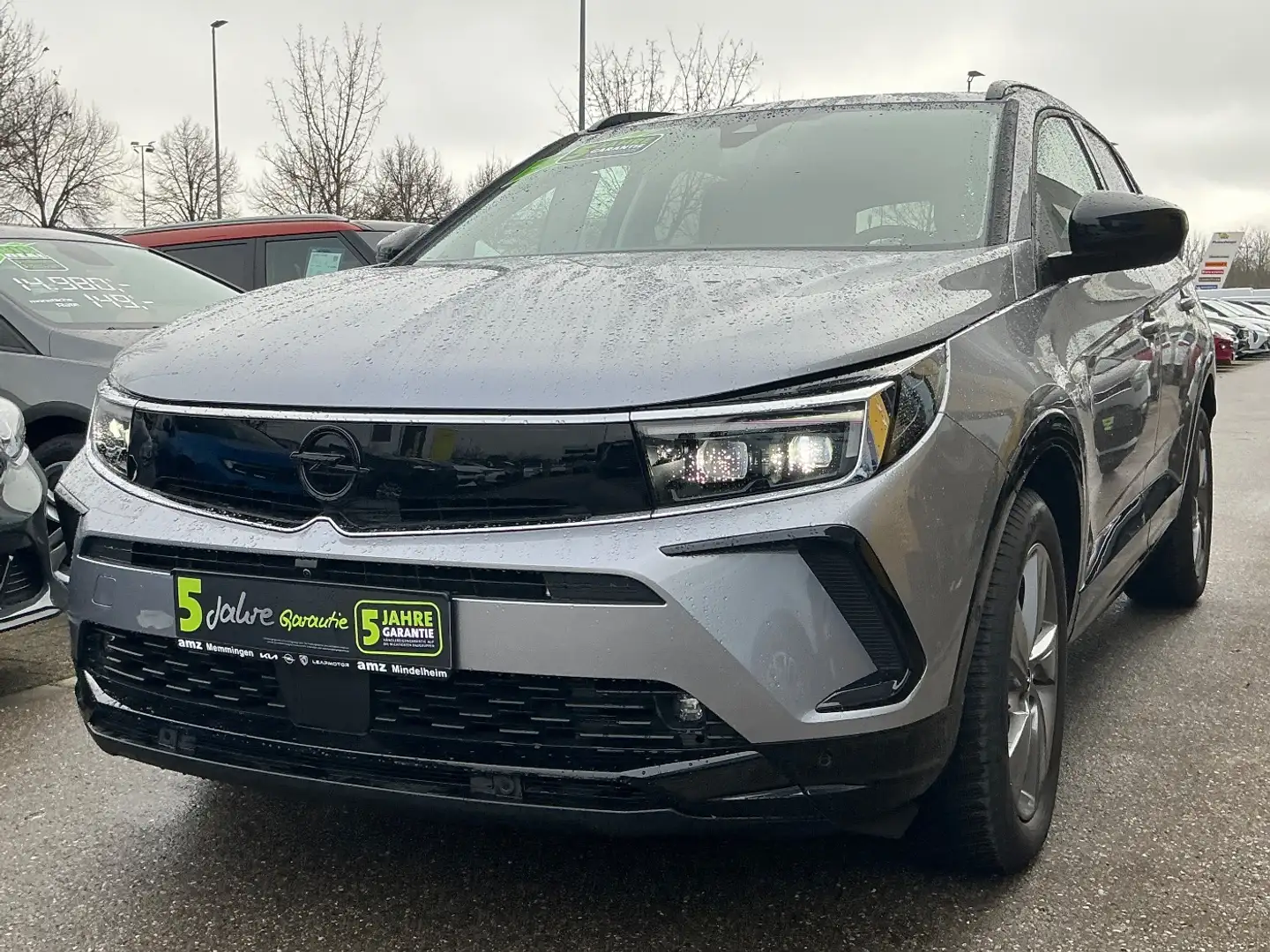 Opel Grandland 1.2 Turbo GS Line LED+Navi+SHZ+2xKlima Grau - 2