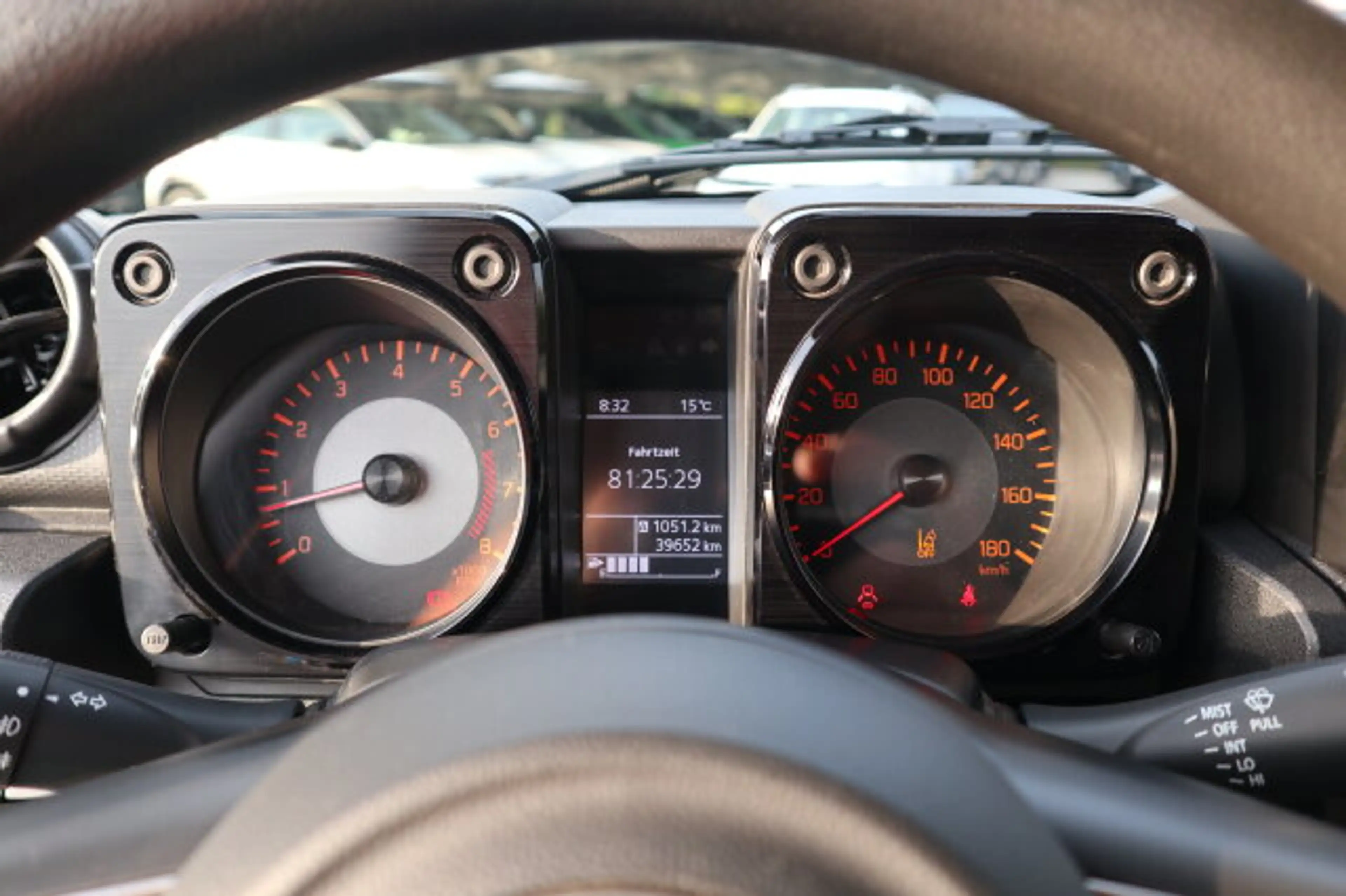 Suzuki Jimny Jimny 1.5 Allgrip Comfort Klima/AHK/Sitzhzg. eFH. — photo 14