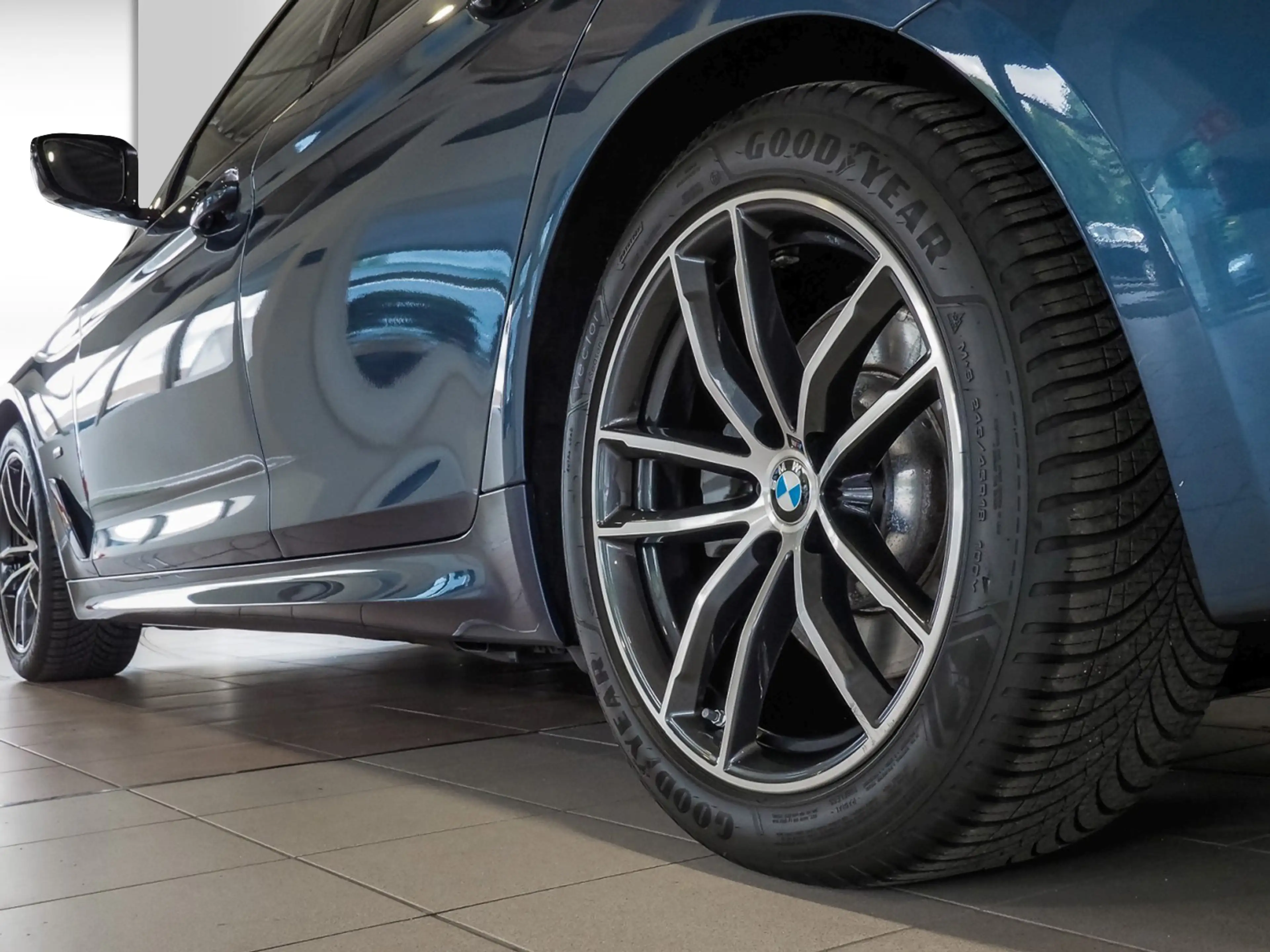 BMW 520 ANDERE M SPORT I MHEV — photo 5