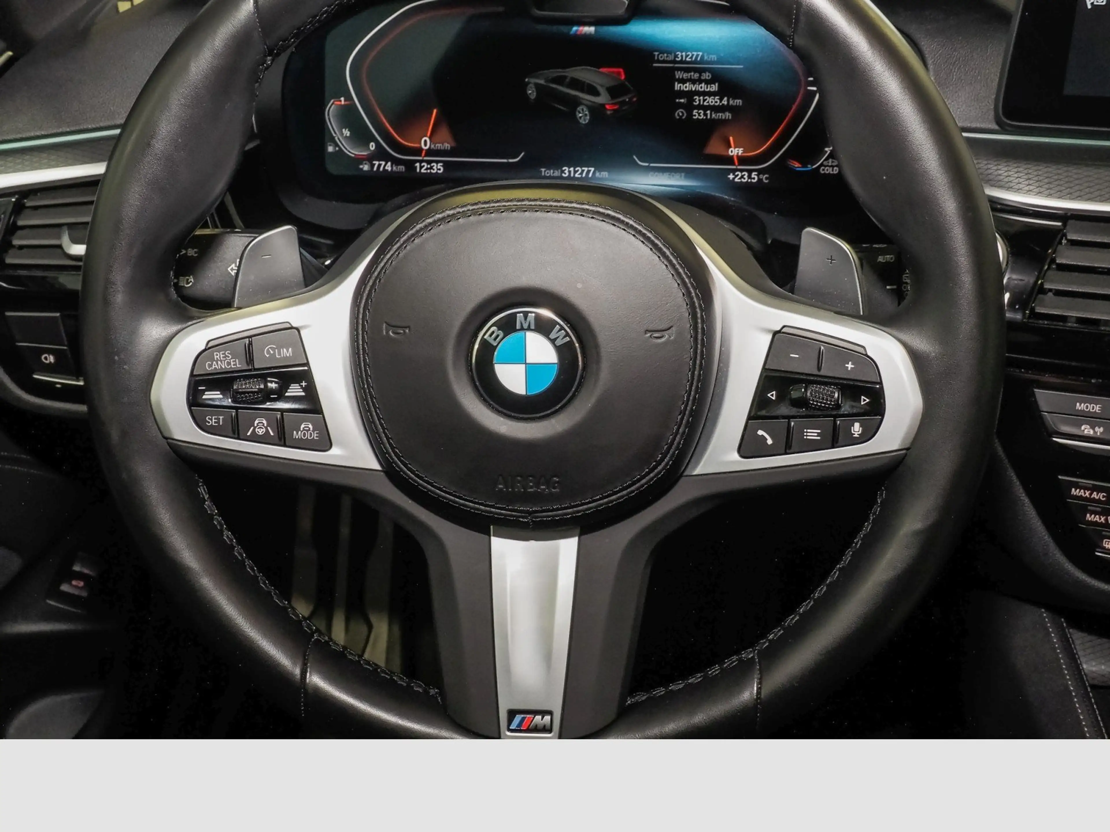 BMW 520 ANDERE M SPORT I MHEV — photo 13