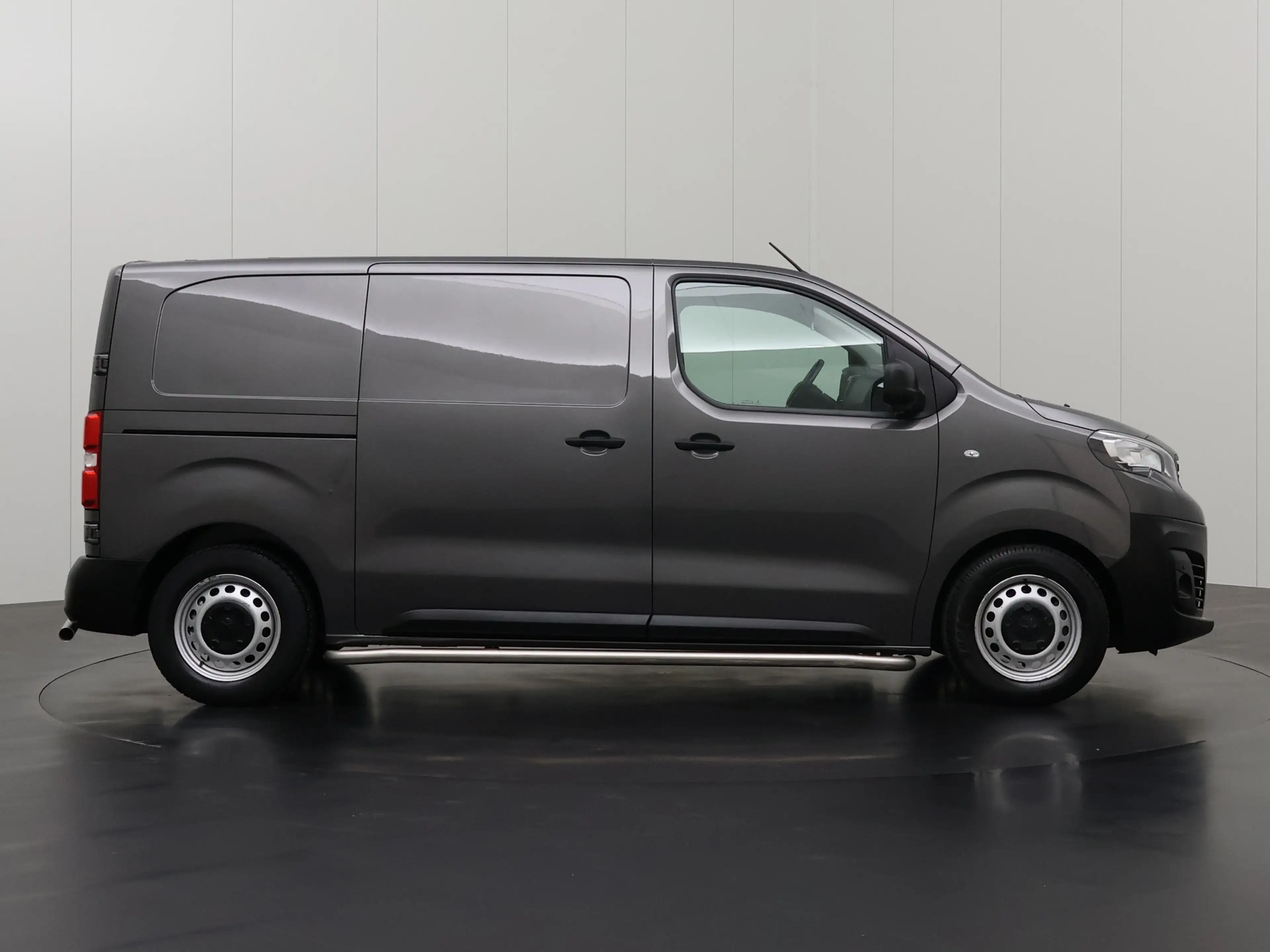 Peugeot e-Expert Lang 75 kWh | Elektrisch | Multimedia | Camera | A — photo 13
