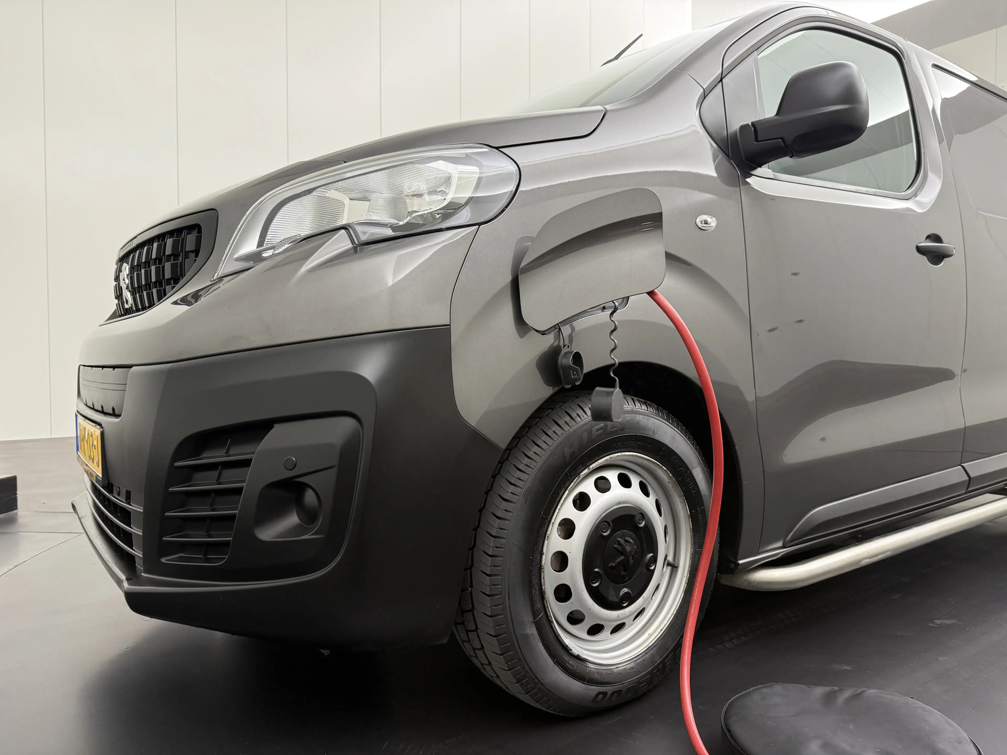 Peugeot e-Expert Lang 75 kWh | Elektrisch | Multimedia | Camera | A — photo 21