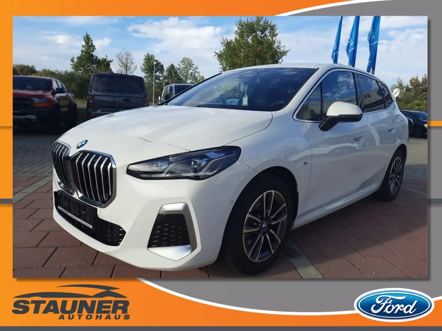 BMW 218 i Active Tourer M-Sport Navi LED Weiß - 1