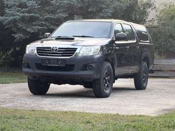 DK Country 4x4 2,5 D-4D 145 Country