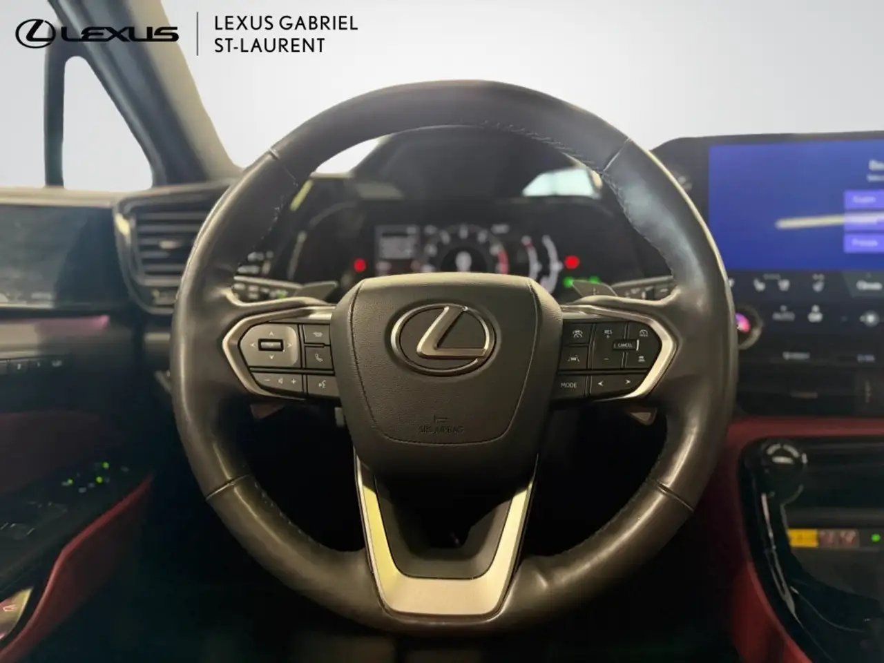 Lexus NX fotografie Lexus NX