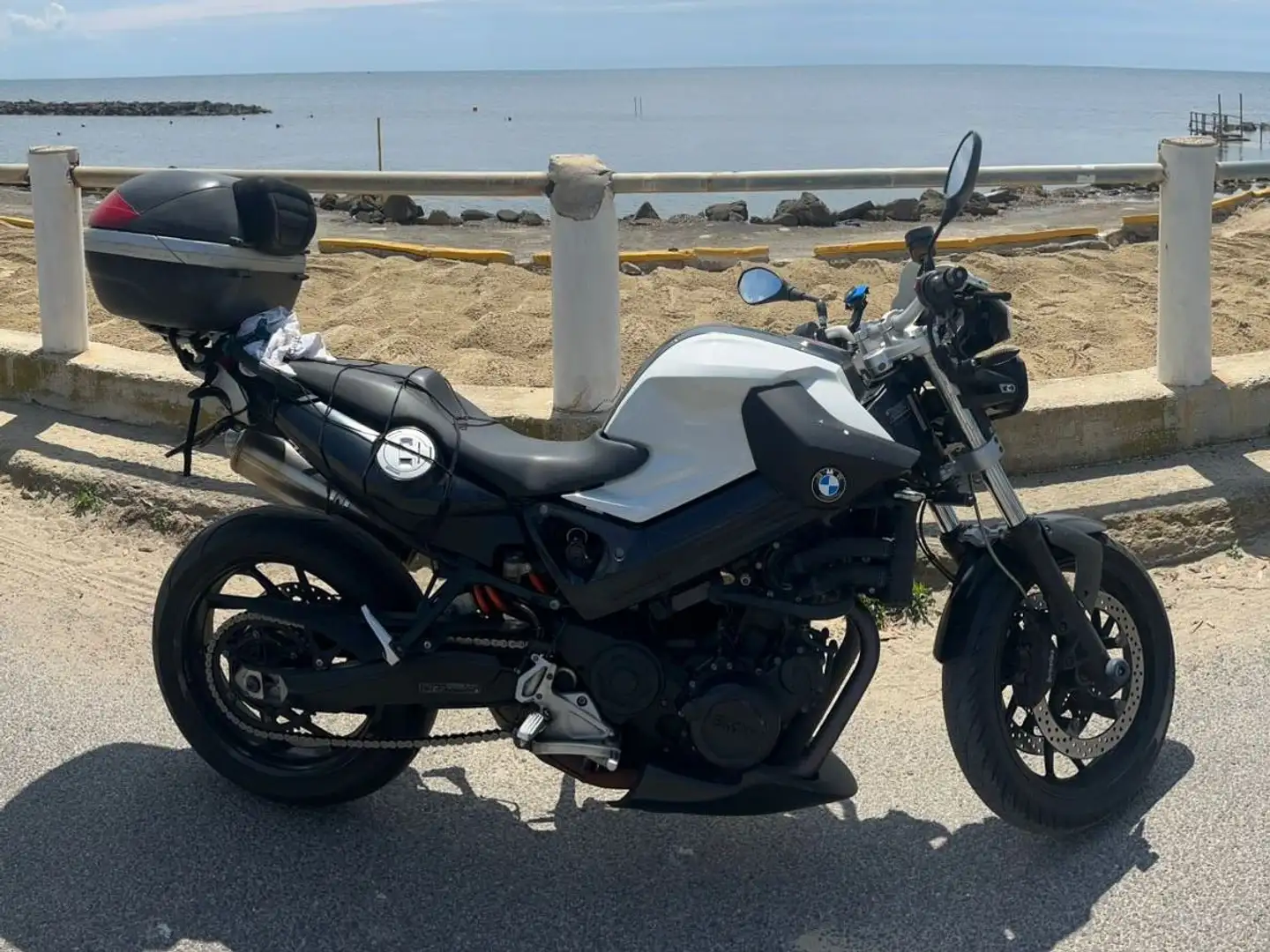 BMW F 800 R 2009-2001 ABS Alb - 1
