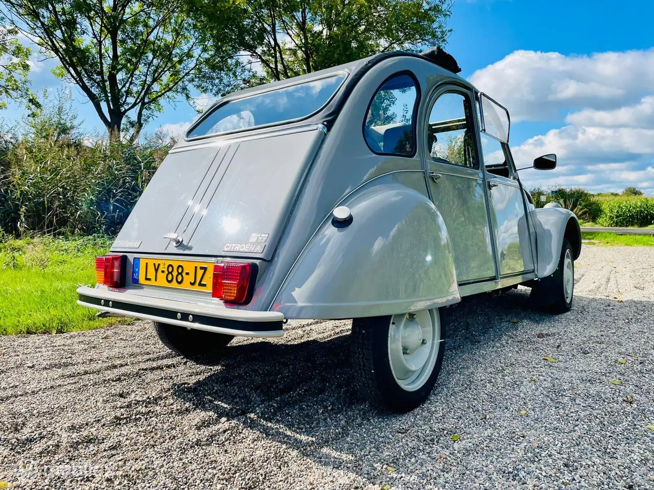 Citroen 2CV6 Special, foto 3