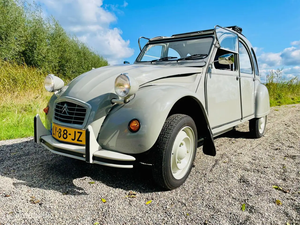 Citroen 2CV6 Special, foto 1
