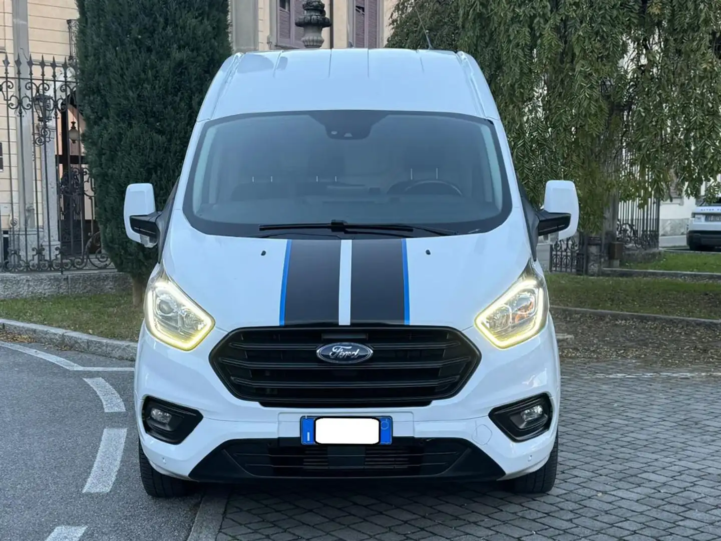 Ford Transit Custom 320 2.0 EcoBlue 130 PL Titanium prezzo finito Weiß - 2