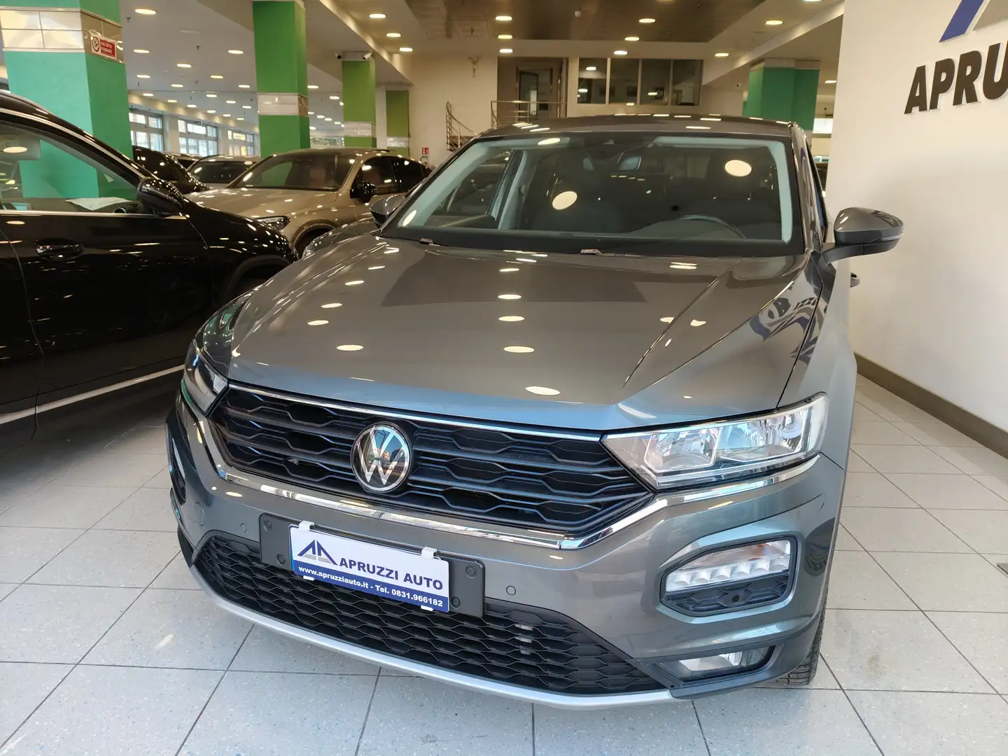 Volkswagen T-Roc T-Roc 2.0 tdi Style 150cv dsg Grigio - 2