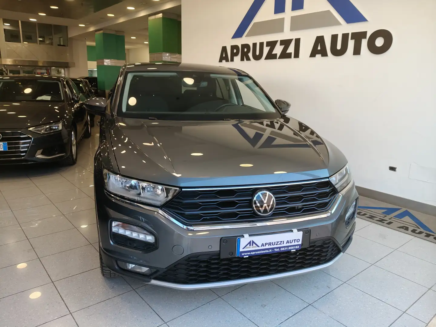 Volkswagen T-Roc T-Roc 2.0 tdi Style 150cv dsg Grigio - 1