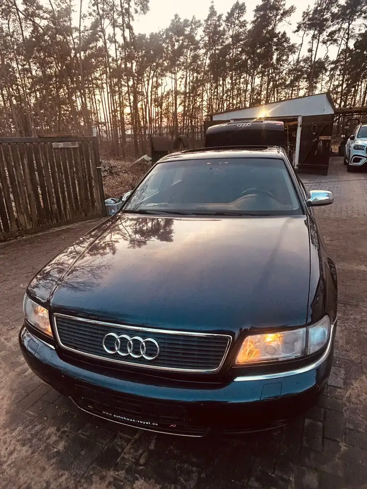 Audi A8 wahl weise S8 3.7 Quattro (Sonderedition), foto 1