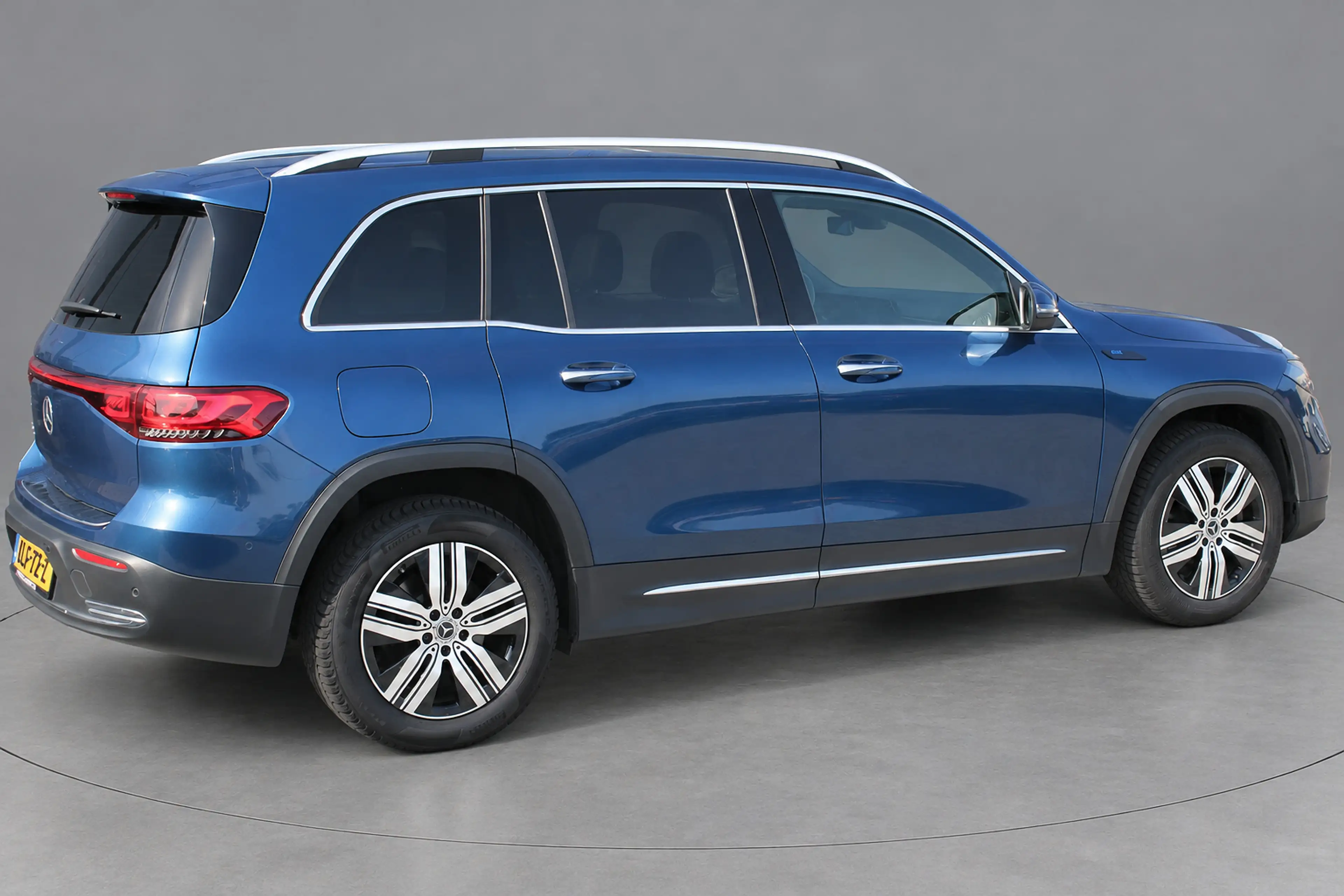 Mercedes-Benz EQB 250 Luxury Line 7-PER 67 kWh PANORAMADAK LEDER DISTRON — photo 7