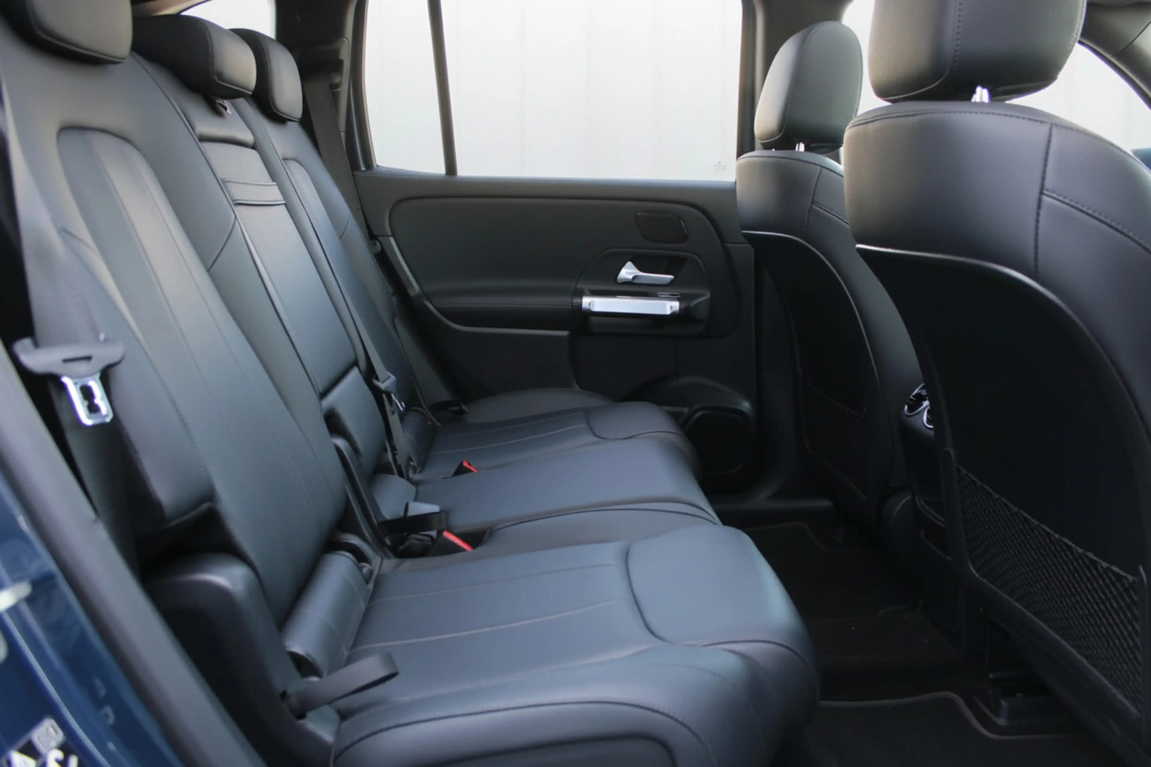 Mercedes-Benz EQB 250 Luxury Line 7-PER 67 kWh PANORAMADAK LEDER DISTRON — photo 13