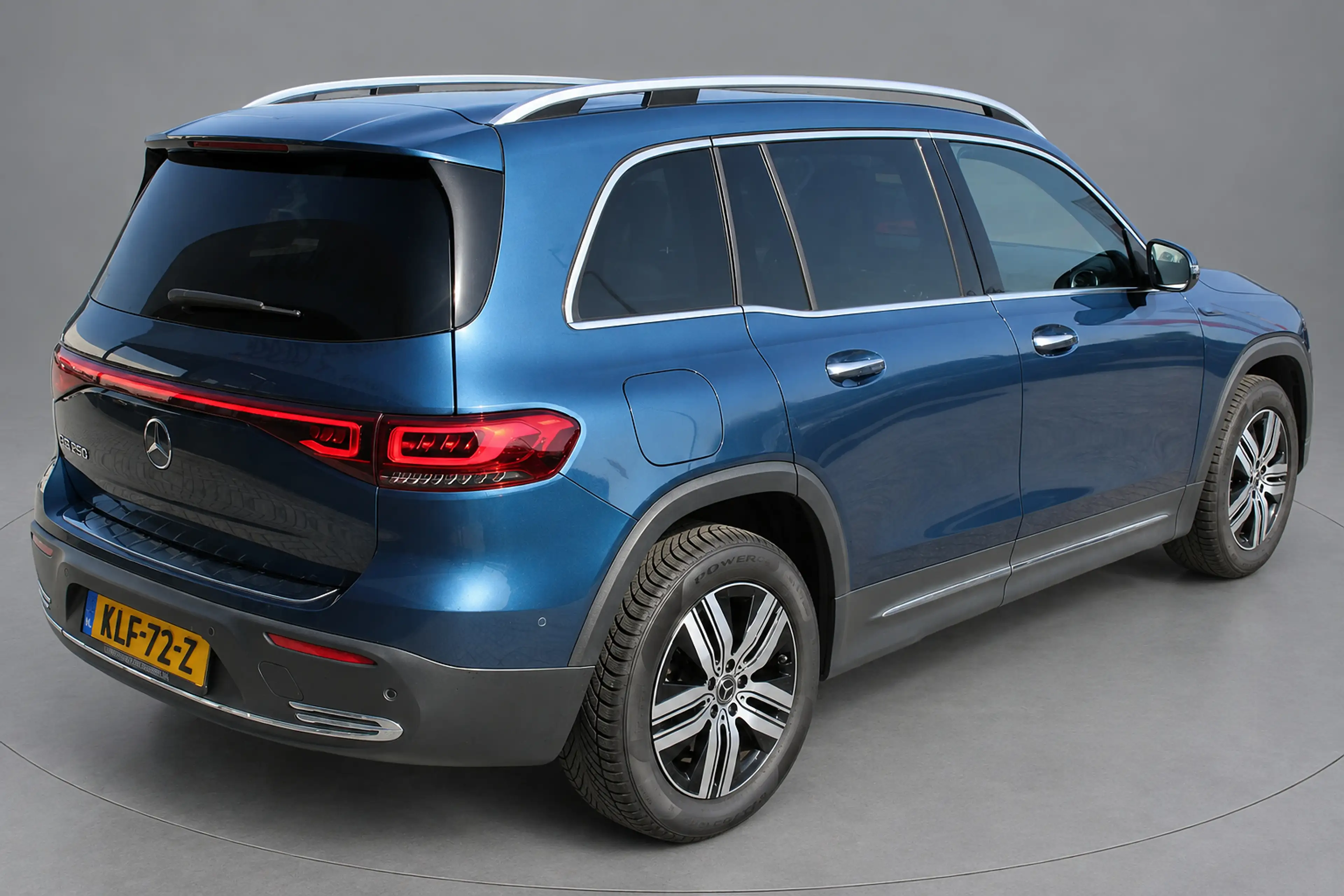 Mercedes-Benz EQB 250 Luxury Line 7-PER 67 kWh PANORAMADAK LEDER DISTRON — photo 5